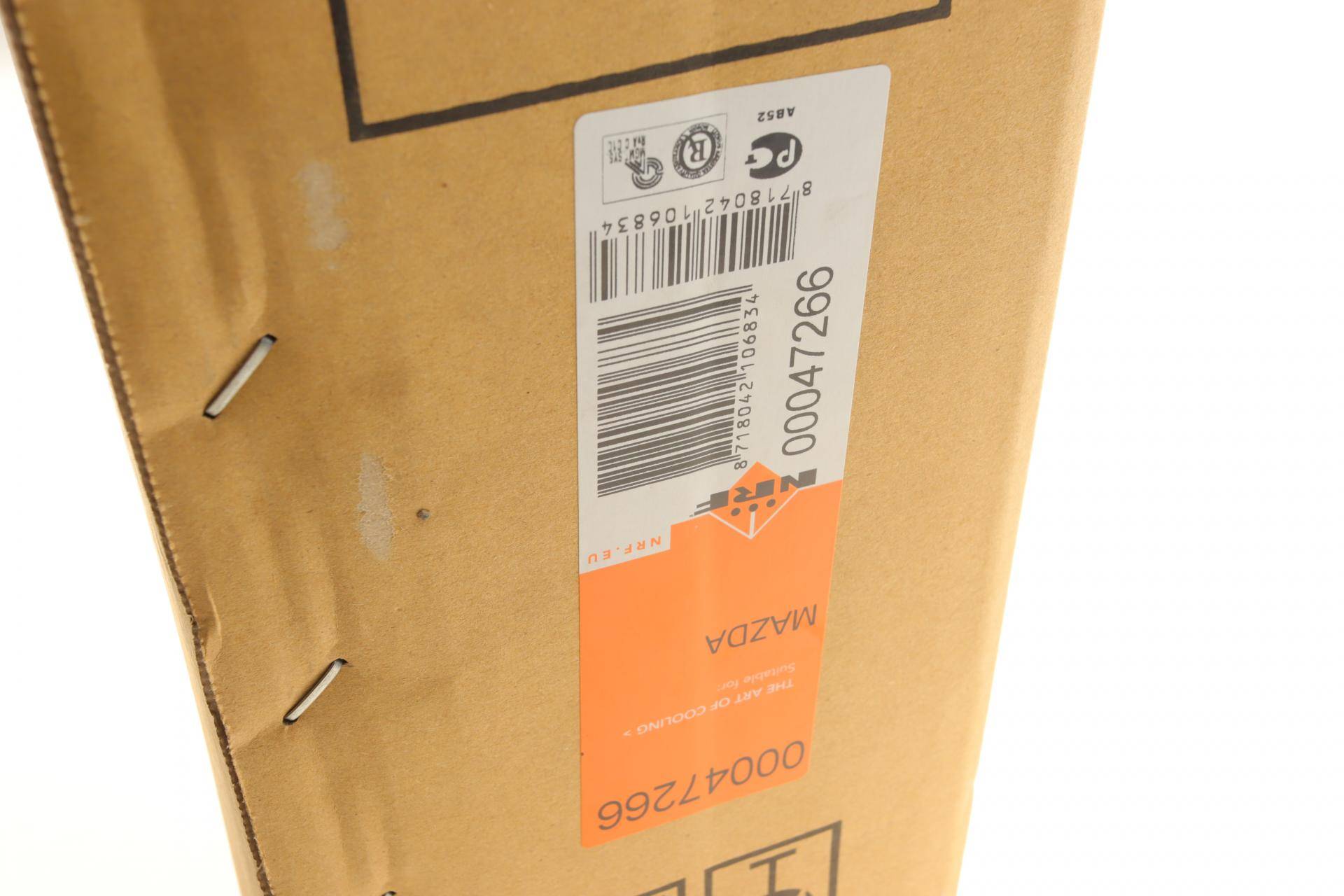 Вентилятор радіатора Ford Focus 1.4/1.6 04-12/Mazda 1.3/1.6 03-09 (з дифузором)