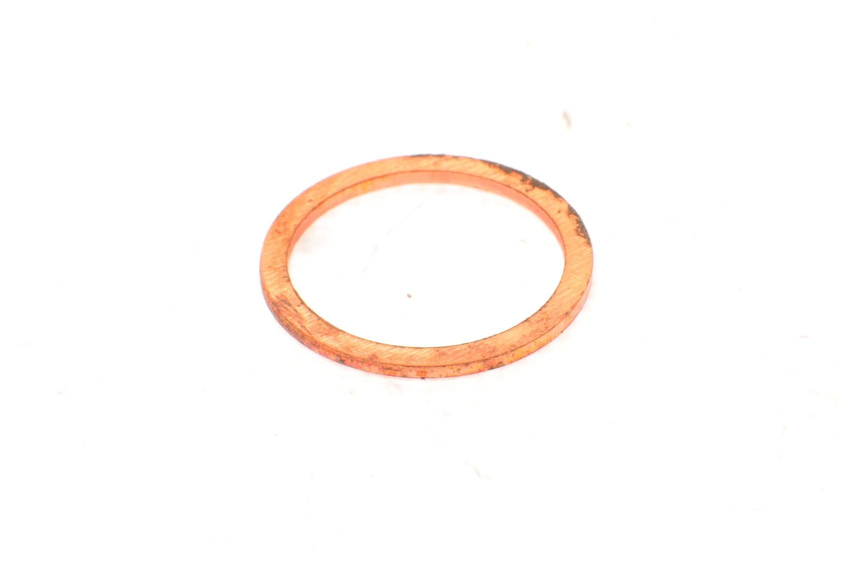 Фільтр масляний BMW 5 (E60)/6 (E63)/X5 (E53) 3.6-4.8i 00-10