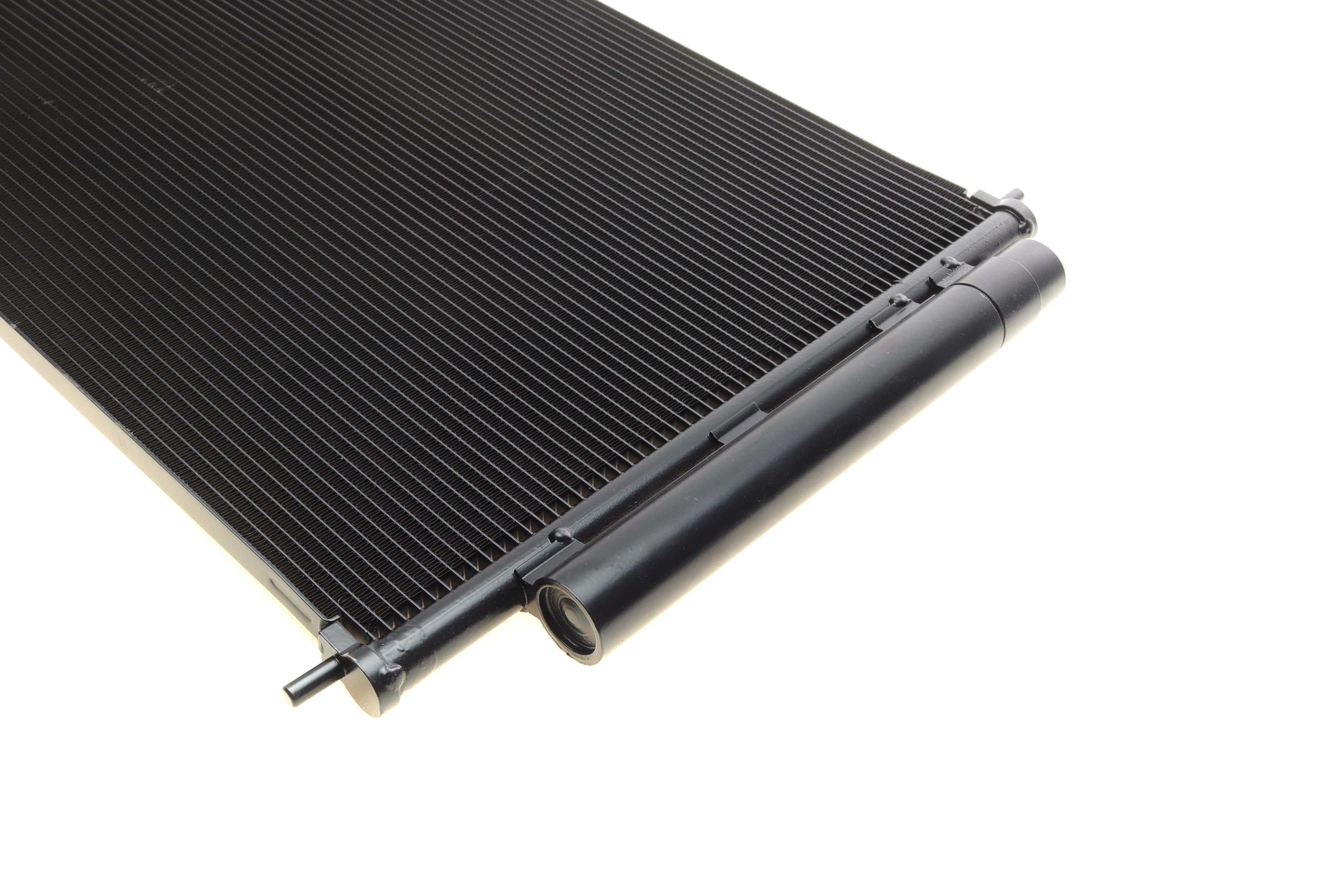 Радіатор кондиціонера (з осушувачем) Honda CR-V 2.0/2.2D/2.4 06-