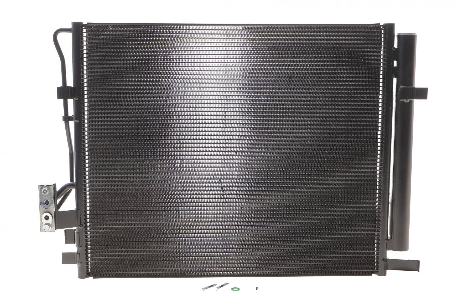 Радіатор кондиціонера (з осушувачем) Kia Sorento 09-15