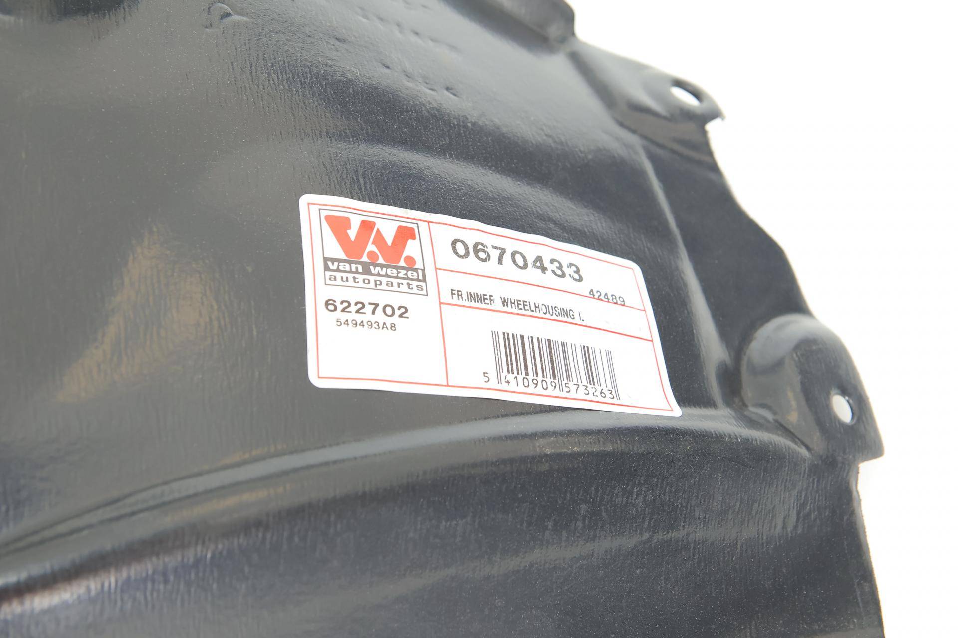 Підкрильник (передній/передня частина) BMW 3 (F30) 11-18 (L)