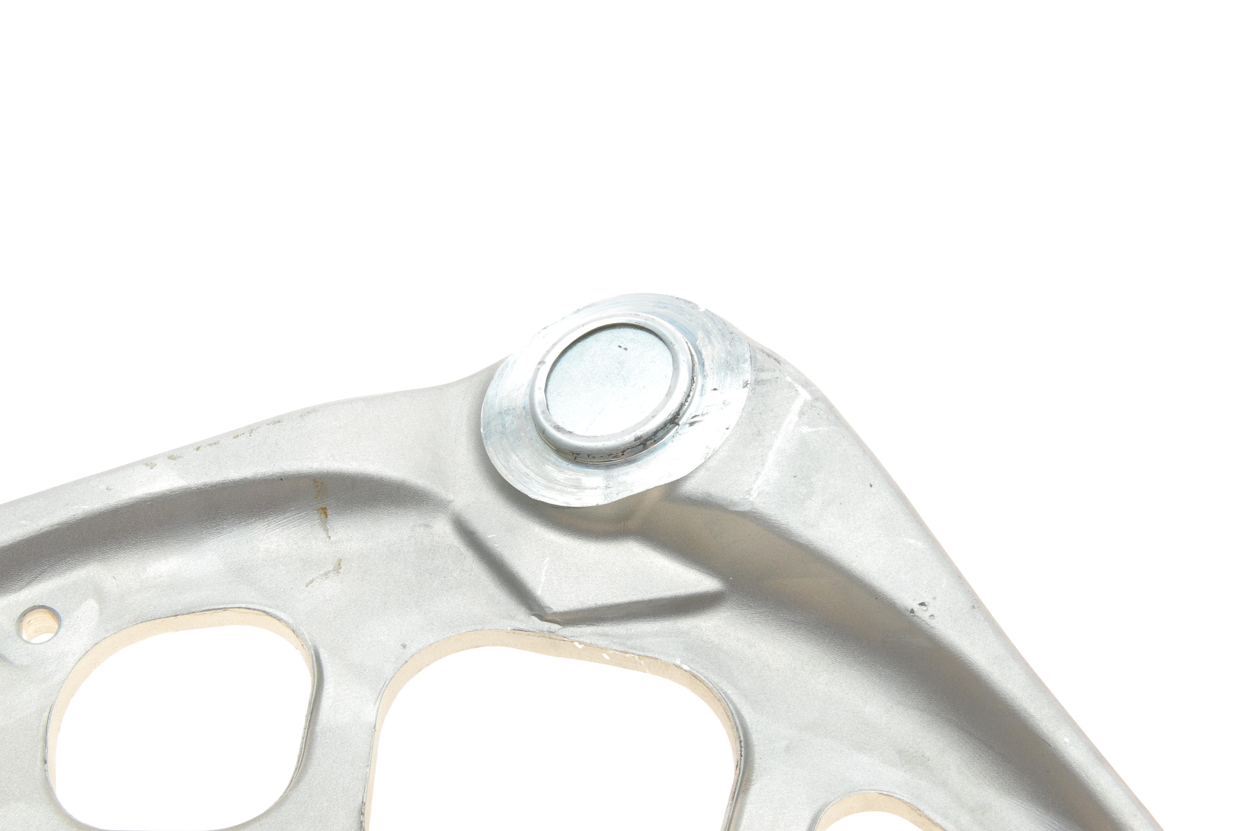 Важіль підвіски (передній/знизу) (R) BMW 3 (E46) 98- M47/M52/N42/N46