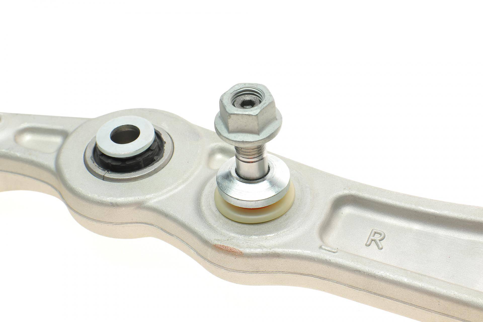 Важіль підвіски (передній) (R) MB C-class (W205)/E-class (W213) 13-