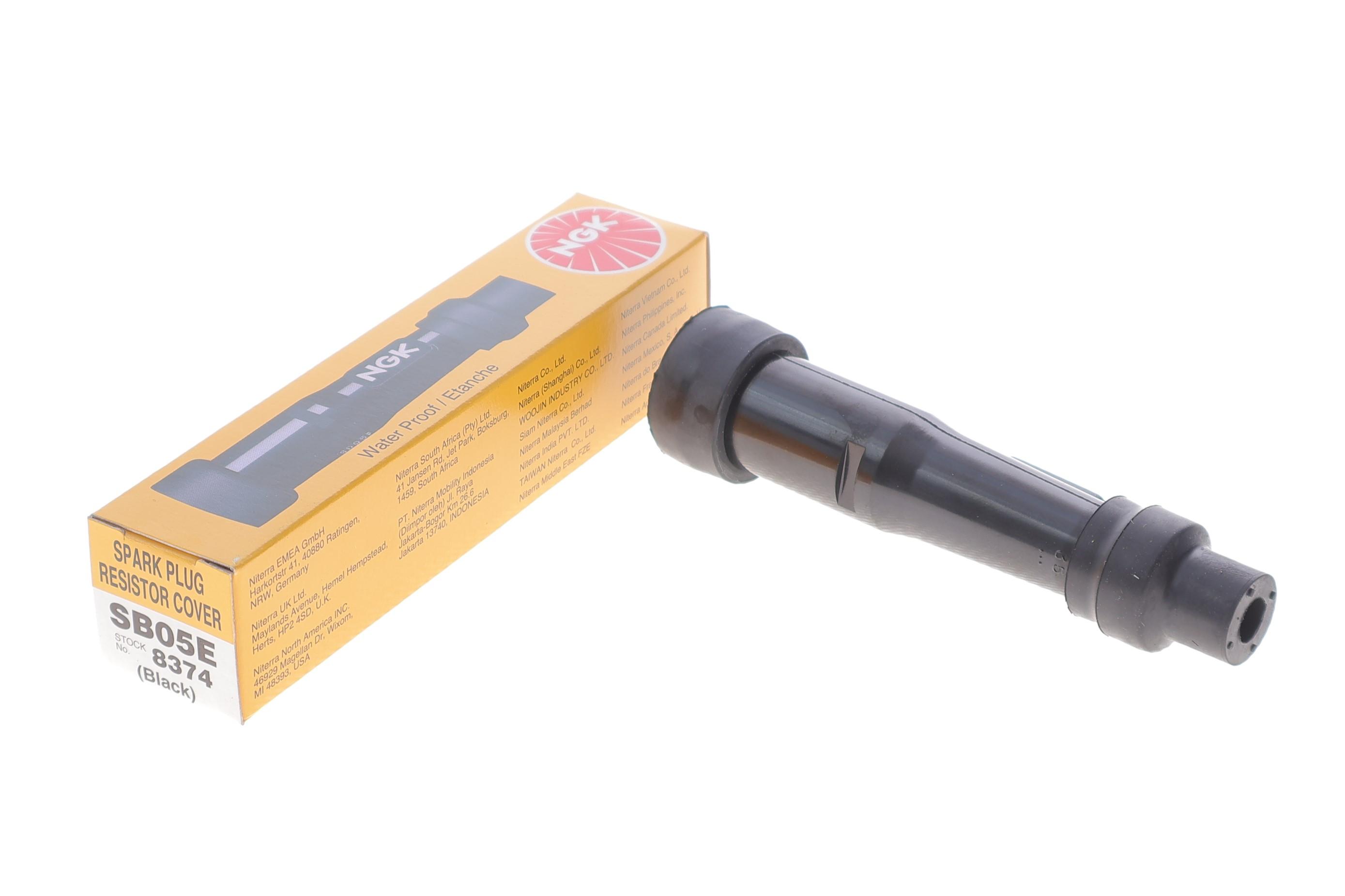 Наконечник свічки запалювання (чорний) (180°/14mm) (SB05E)