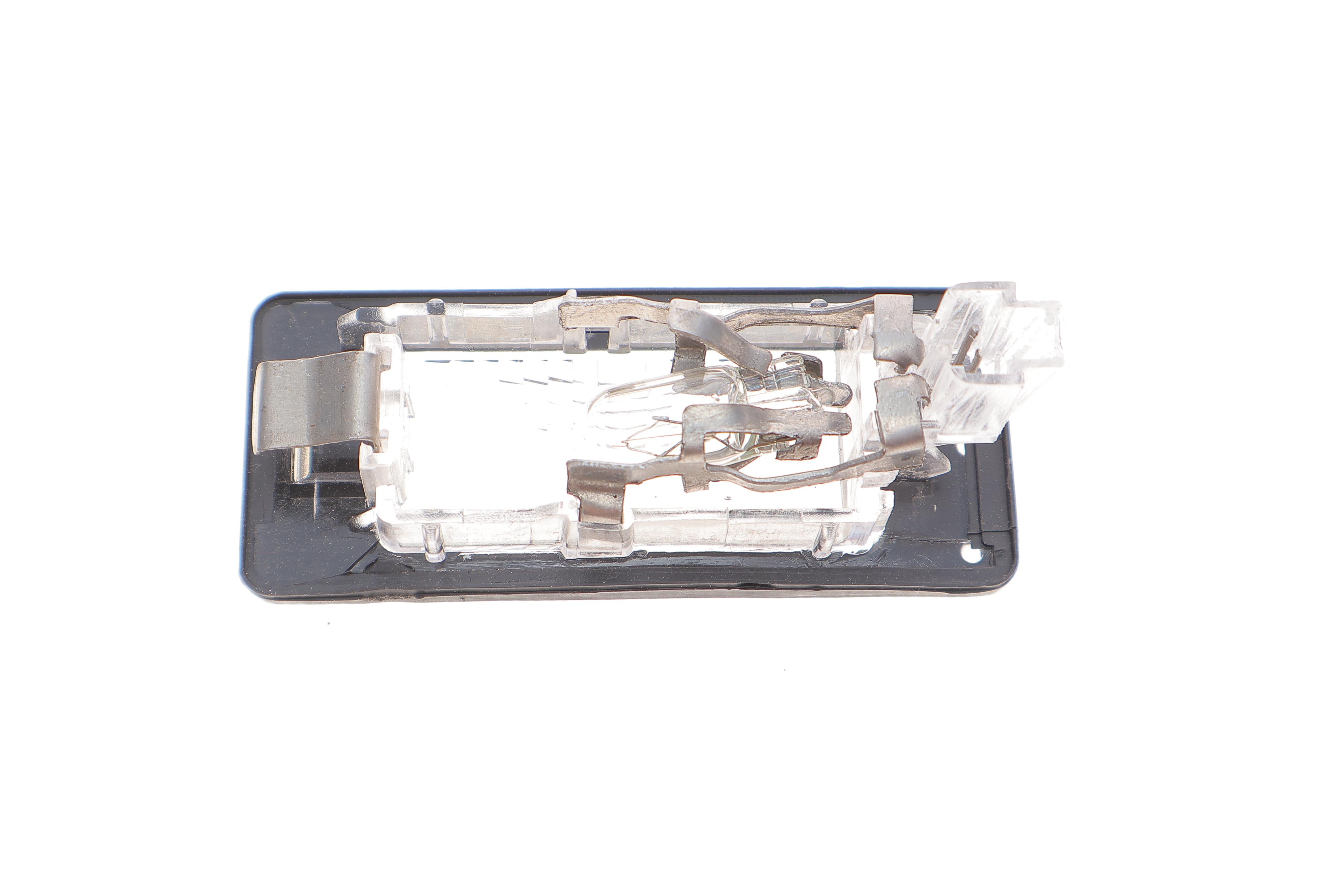 Підсвітка номера (заднього) VW Tiguan/Sharan/Touareg 11-