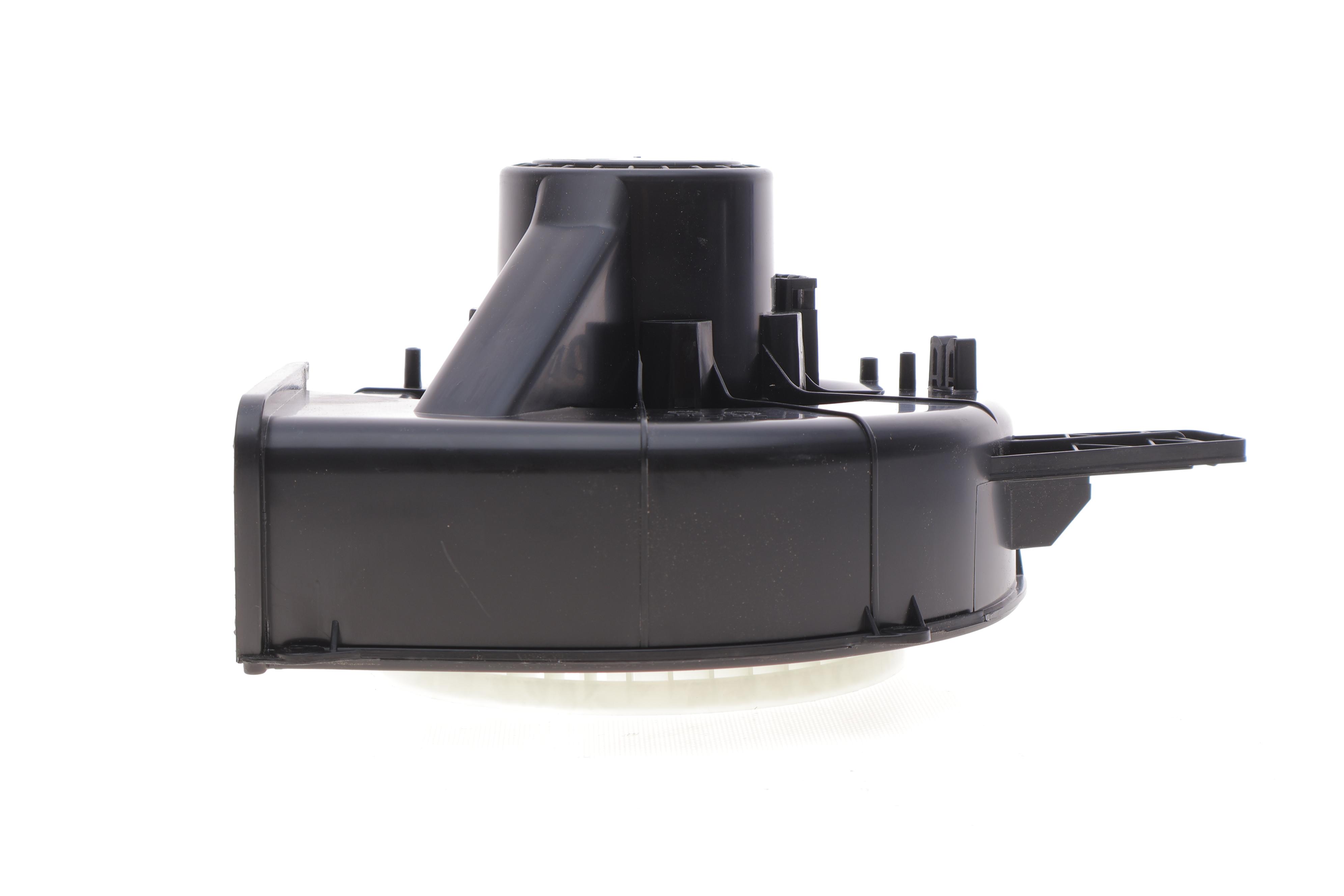 Моторчик пічки Audi A1/A2/Skoda Fabia/Rapid/Roomster 01- (Behr)