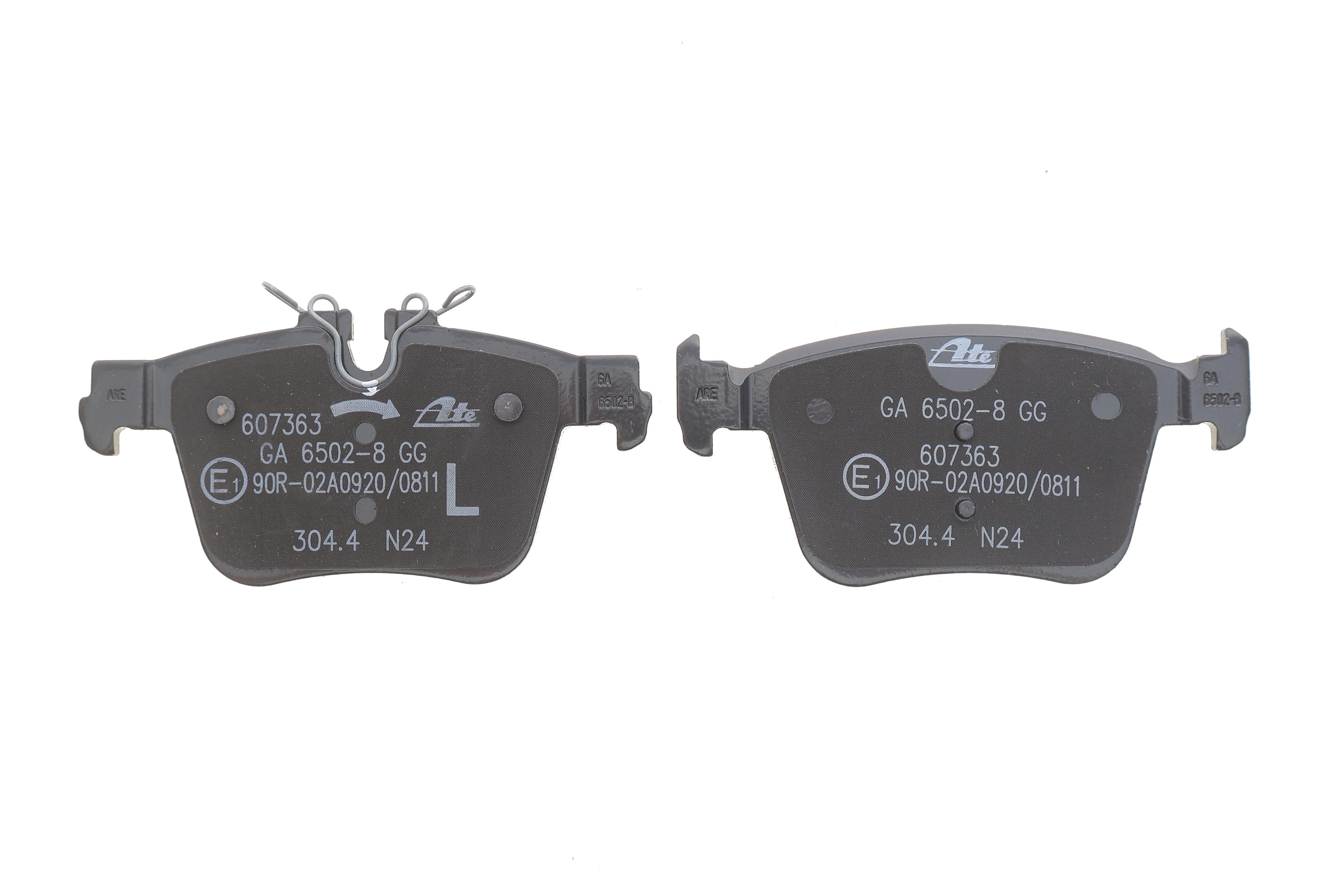 Колодки гальмівні (задні) Volvo S60/V60 18-/S90/V90/XC60 16-/XC90/Land Rover Discovery 14-