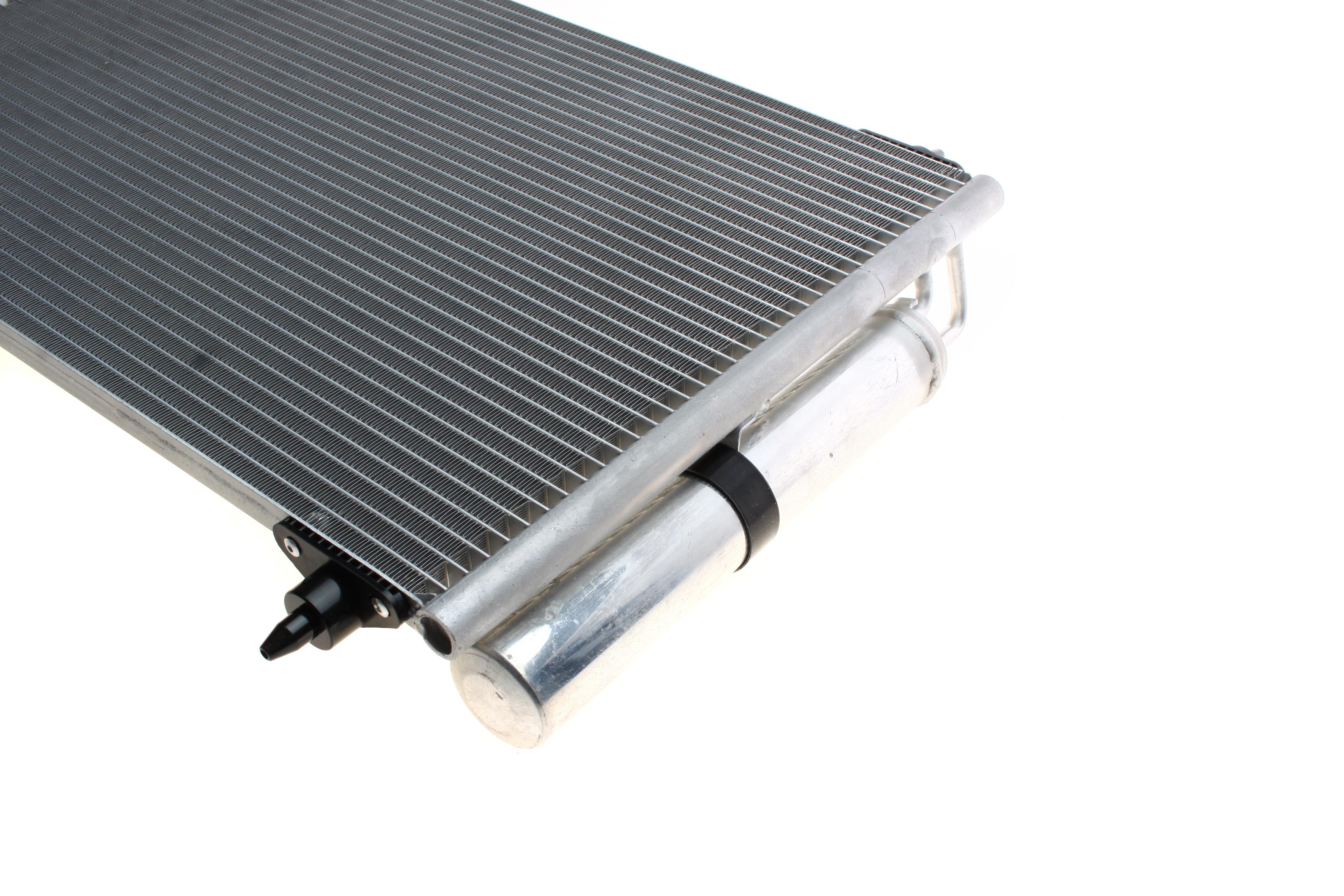 Радіатор кондиціонера (з осушувачем) Citroen C5 II/III/C6/Peugeot 407 1.6-3.0D 02-