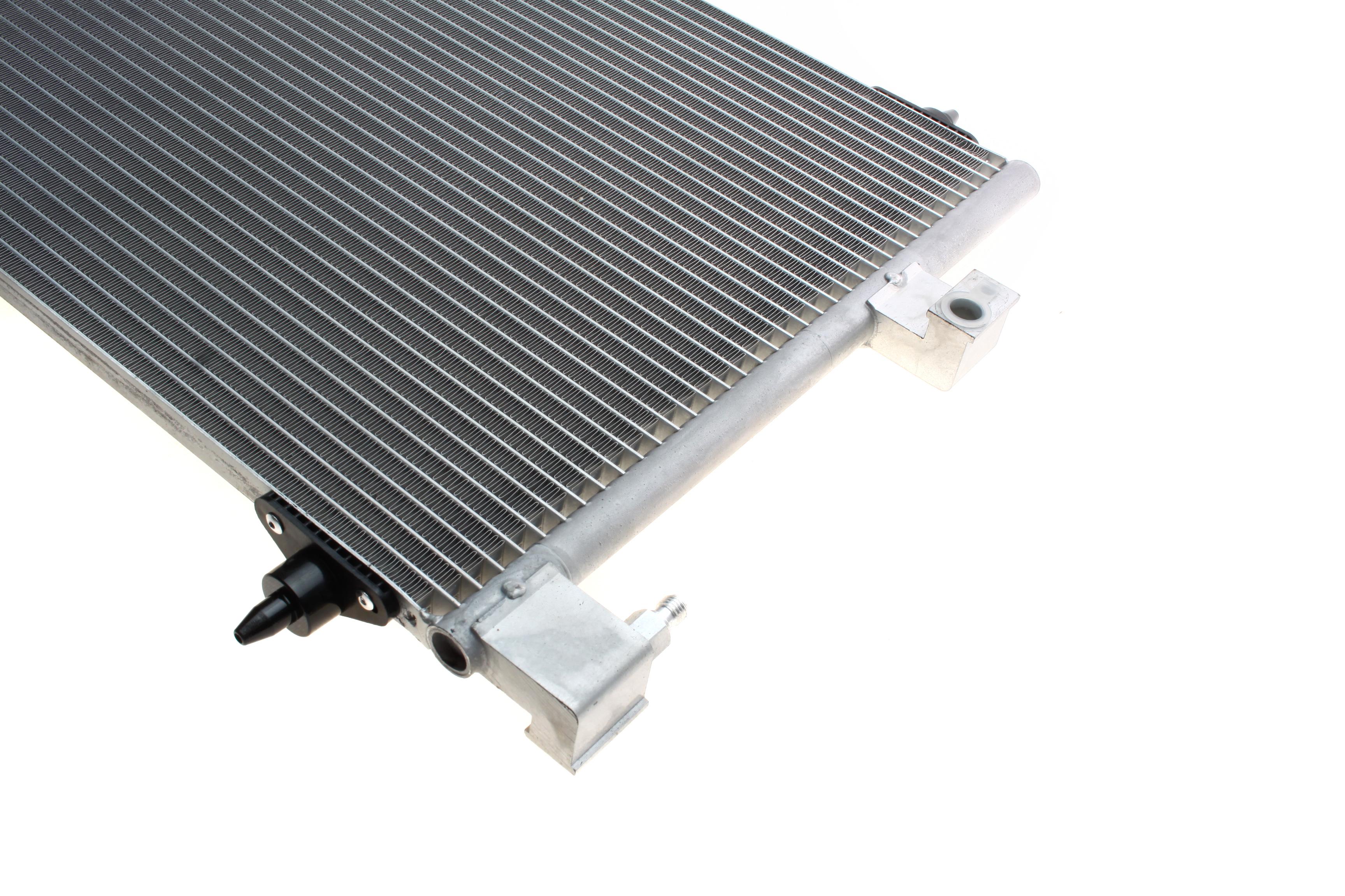 Радіатор кондиціонера (з осушувачем) Citroen C5 II/III/C6/Peugeot 407 1.6-3.0D 02-