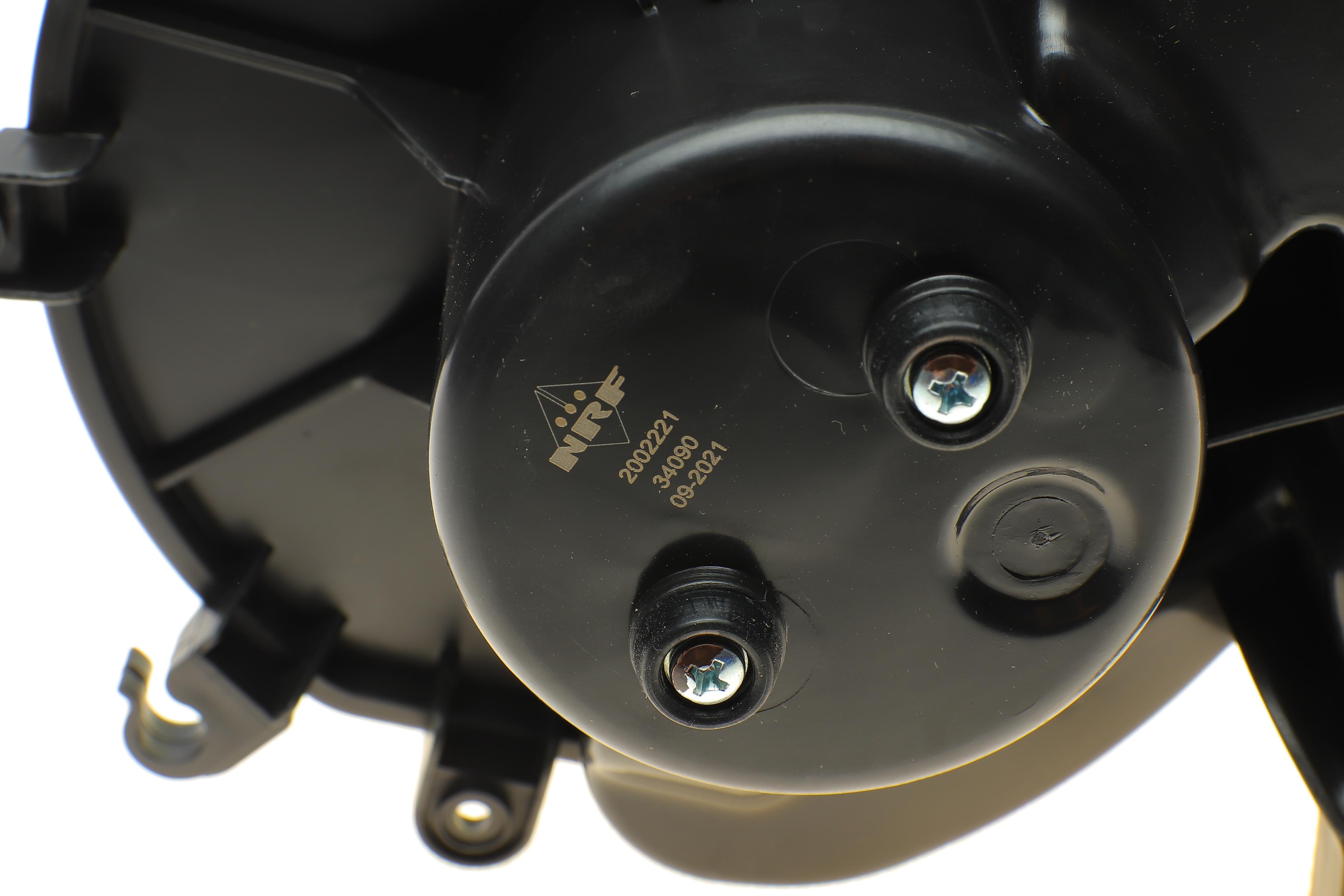 Моторчик пічки MB C-class (W203) 00-12