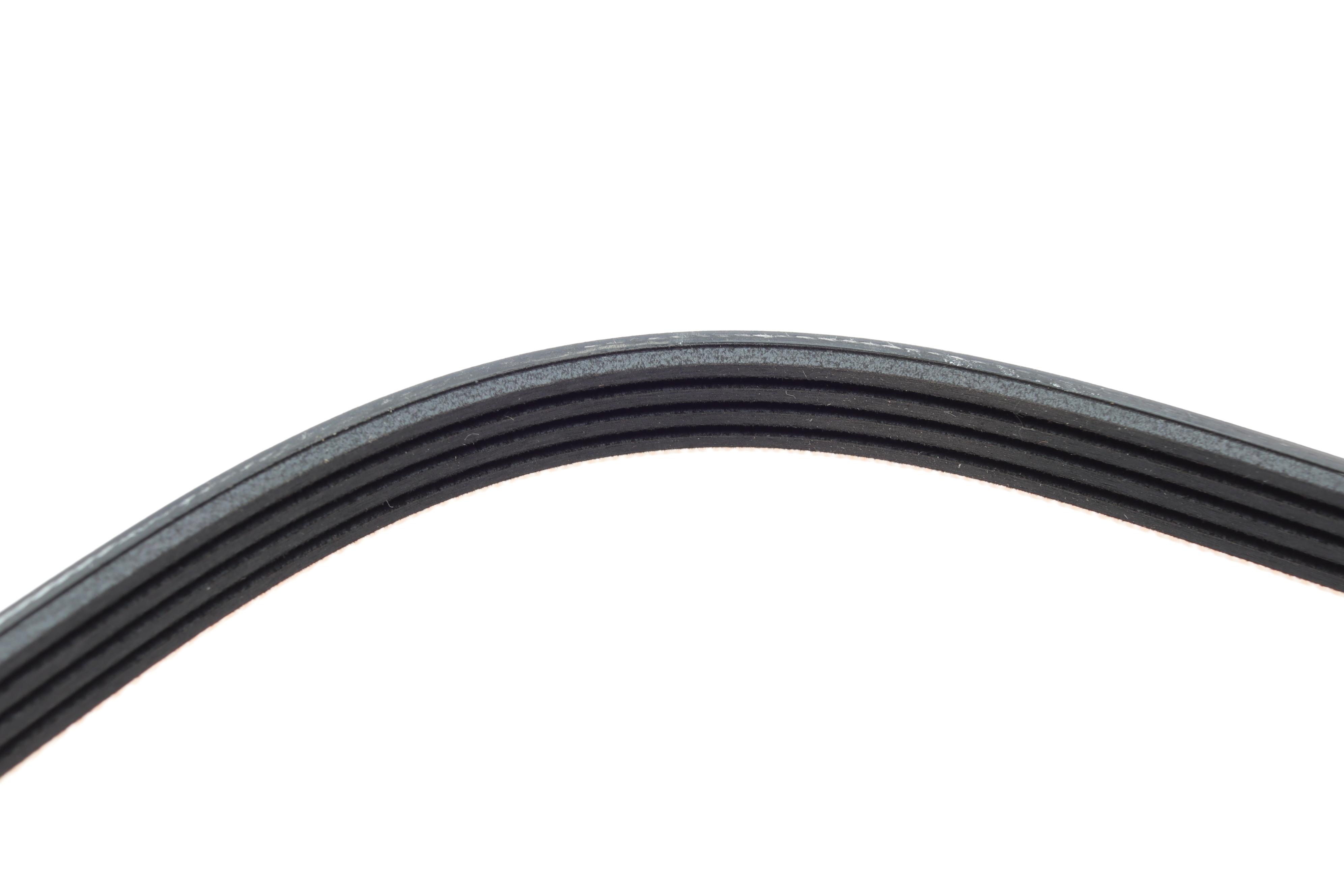 Ремінь генератора Renault Mascott 99-05/Mazda Sunny 1.6 86-88 (4PK1015)