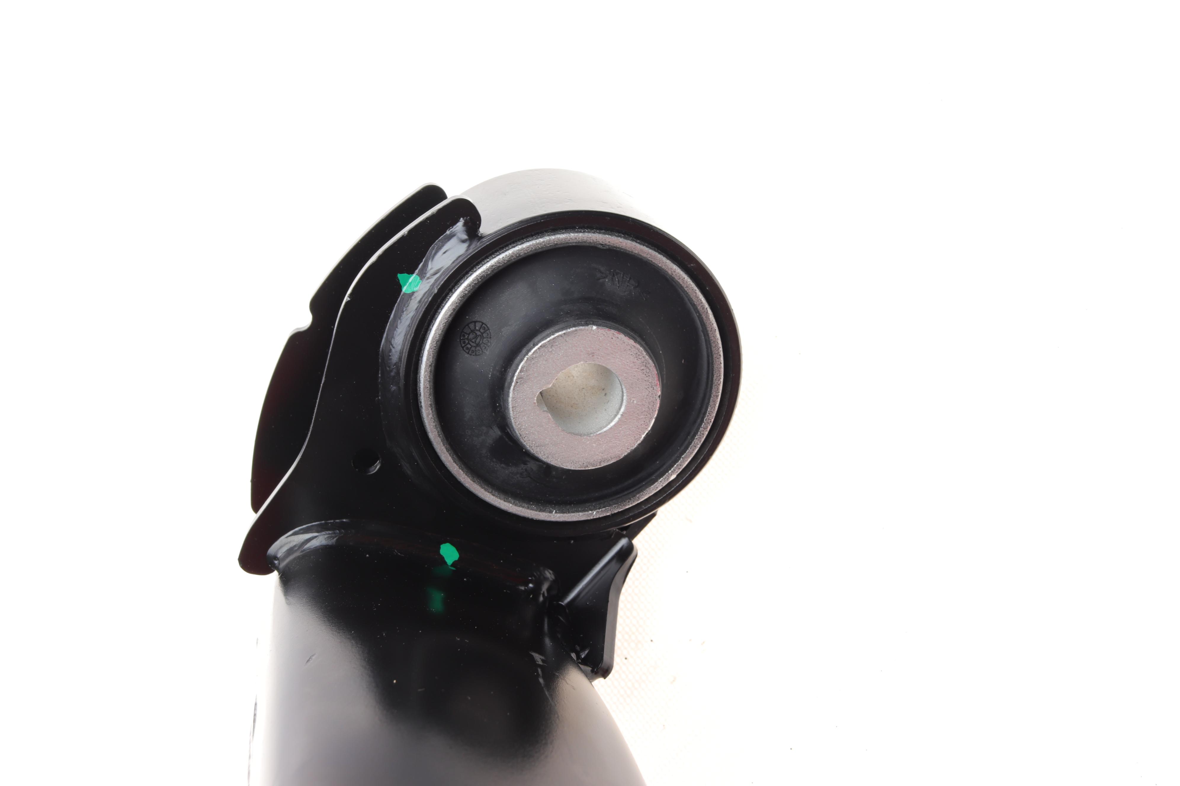 Важіль підвіски (передній/знизу) (R) VW Crafter 2.0 TDI 17-