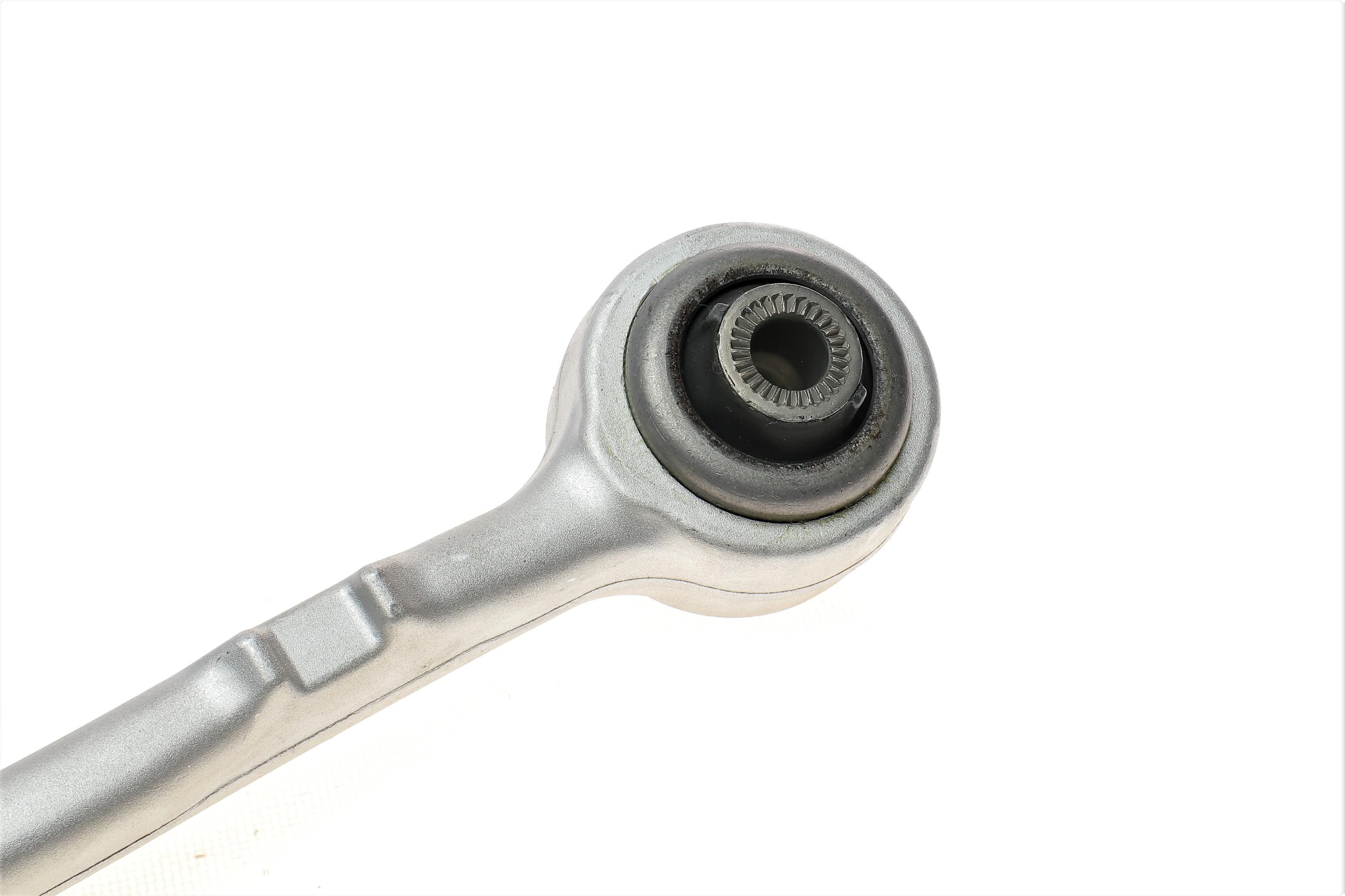 Важіль підвіски (передній/знизу/ззаду) (R) BMW 1 (F20/F21)/2 (F22/F87)/3 (F30/F31/F34/F80)/4(F36) 11