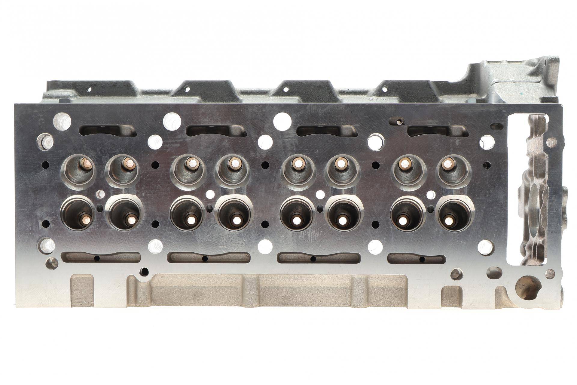 Головка блоку циліндрів MB Sprinter 906 2.2CDI OM646