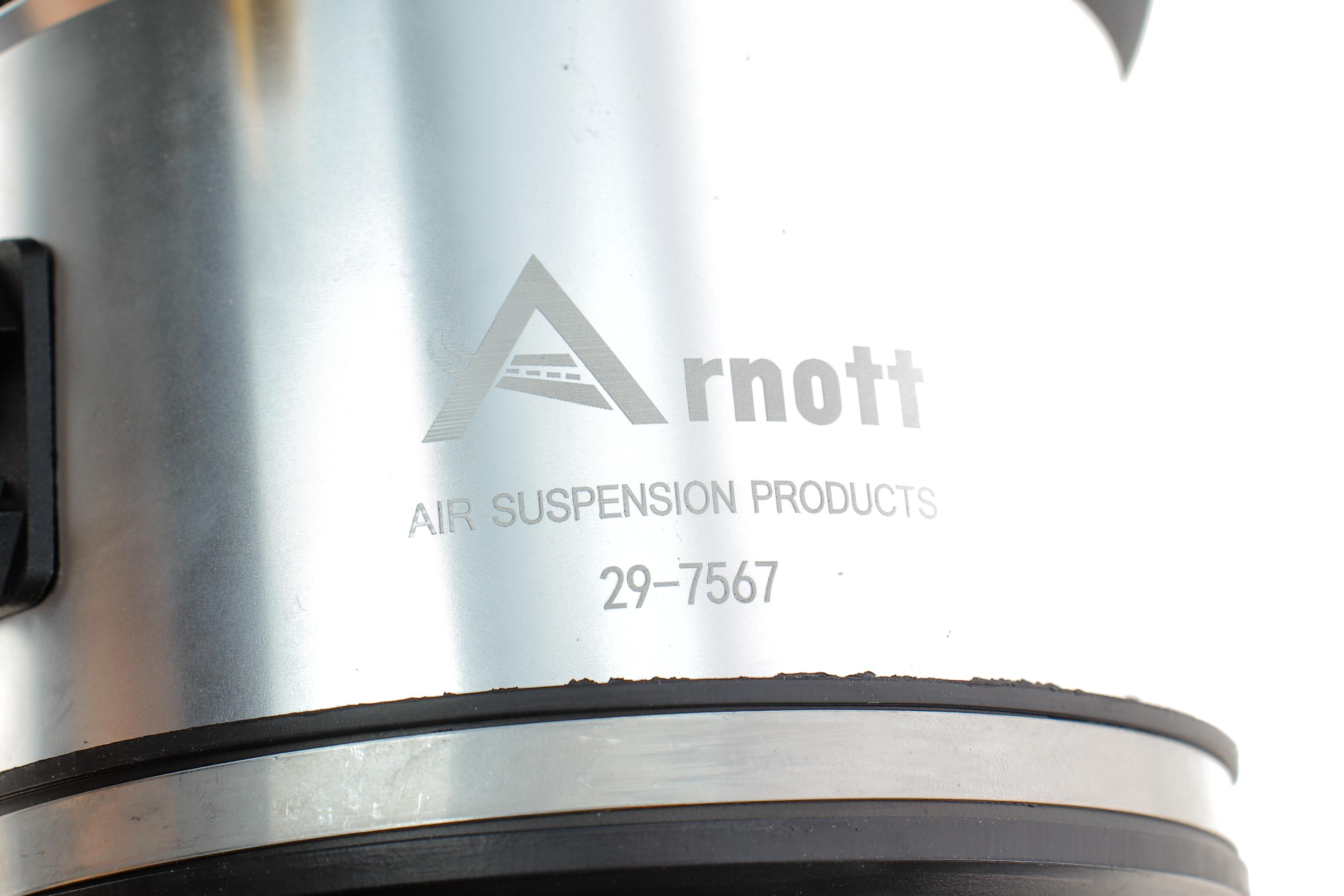 Амортизатор (передній) (R) BMW 7 (G11/G12) xDrive 15- (пневмо) (з електронним регулюванням)