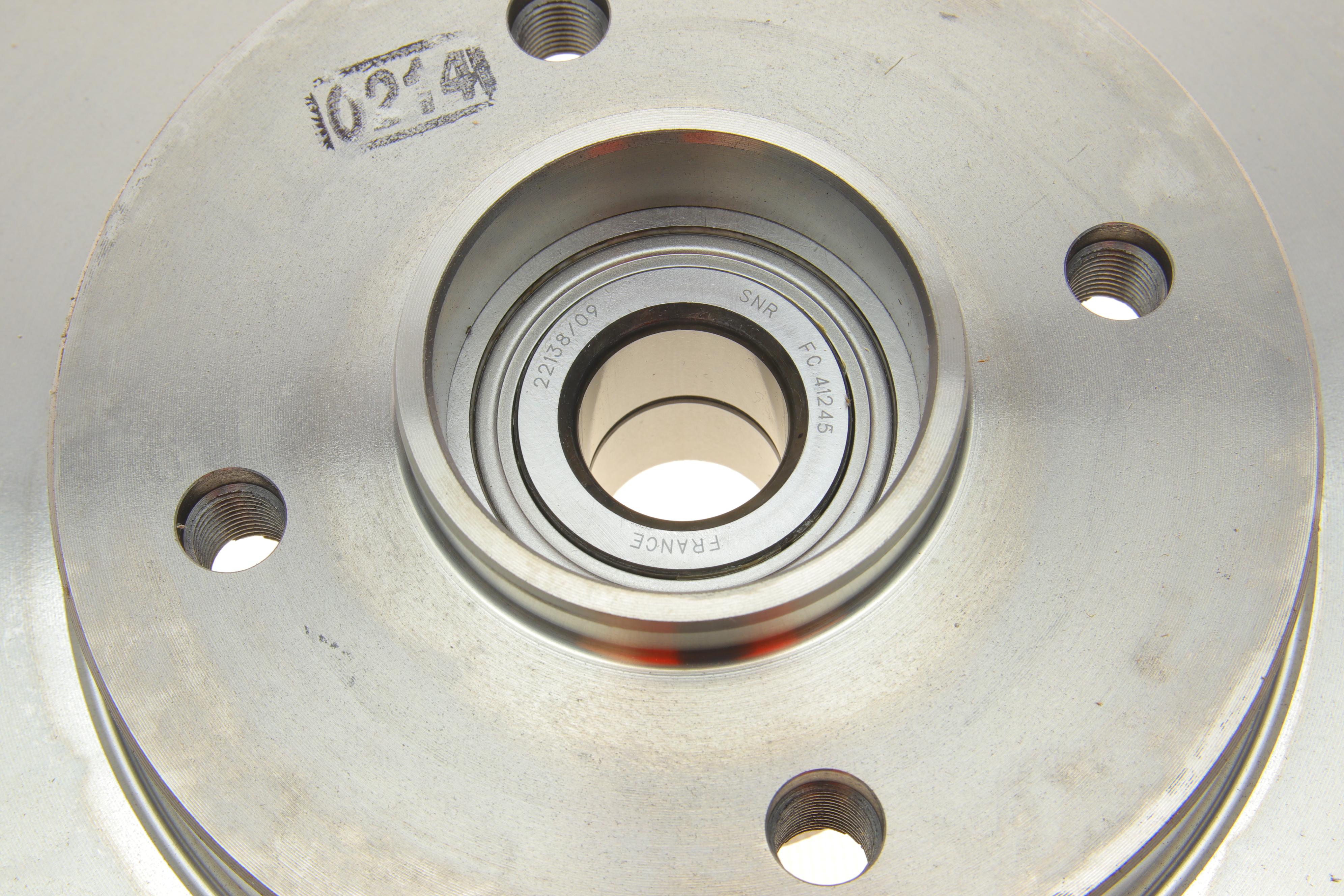 Диск гальмівний (задній) Citroen C4/Peugeot 307 05- (249x9) (+ABS) (з підшипником)