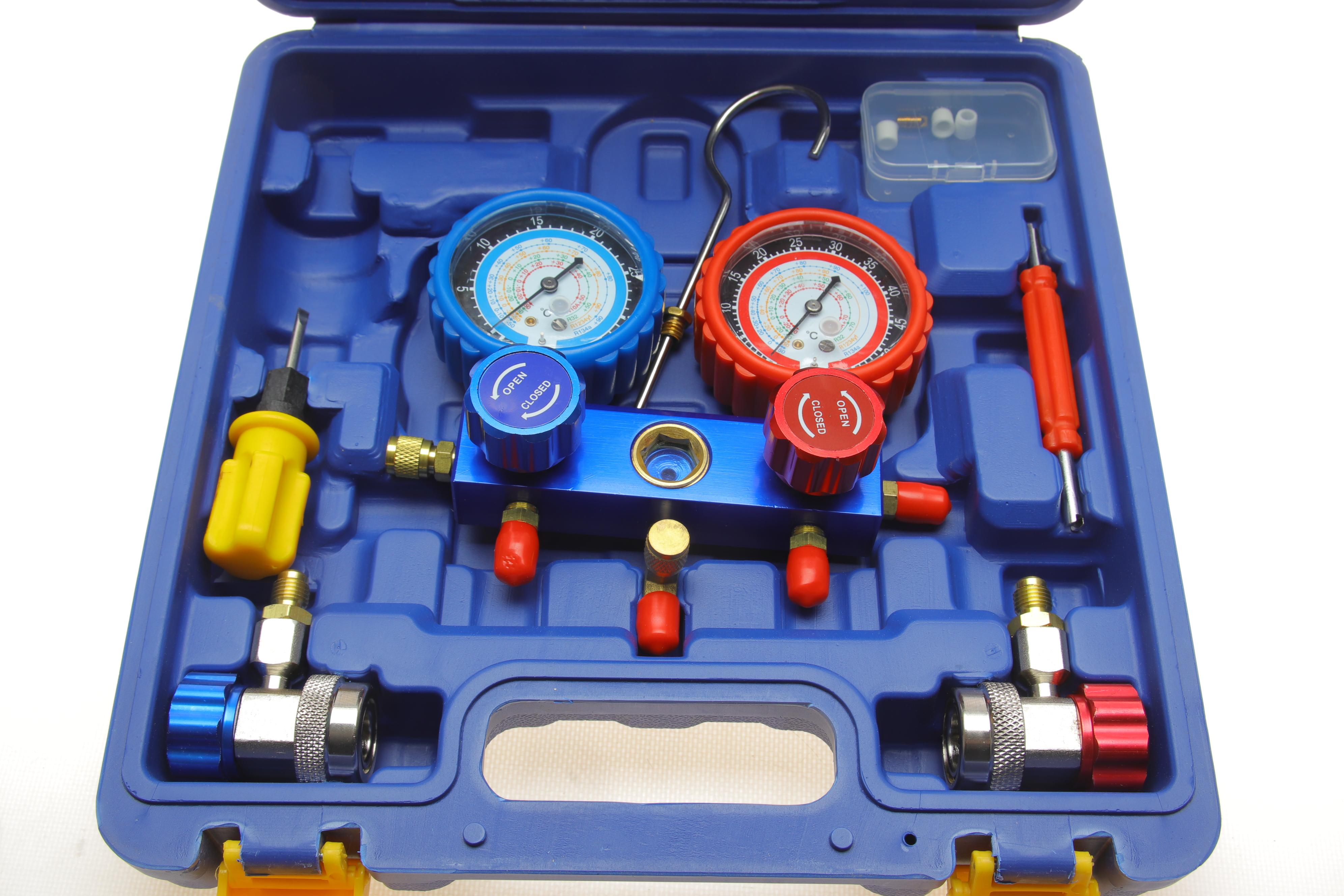 Набір манометрів (+ шланги 2,5м і адаптери)