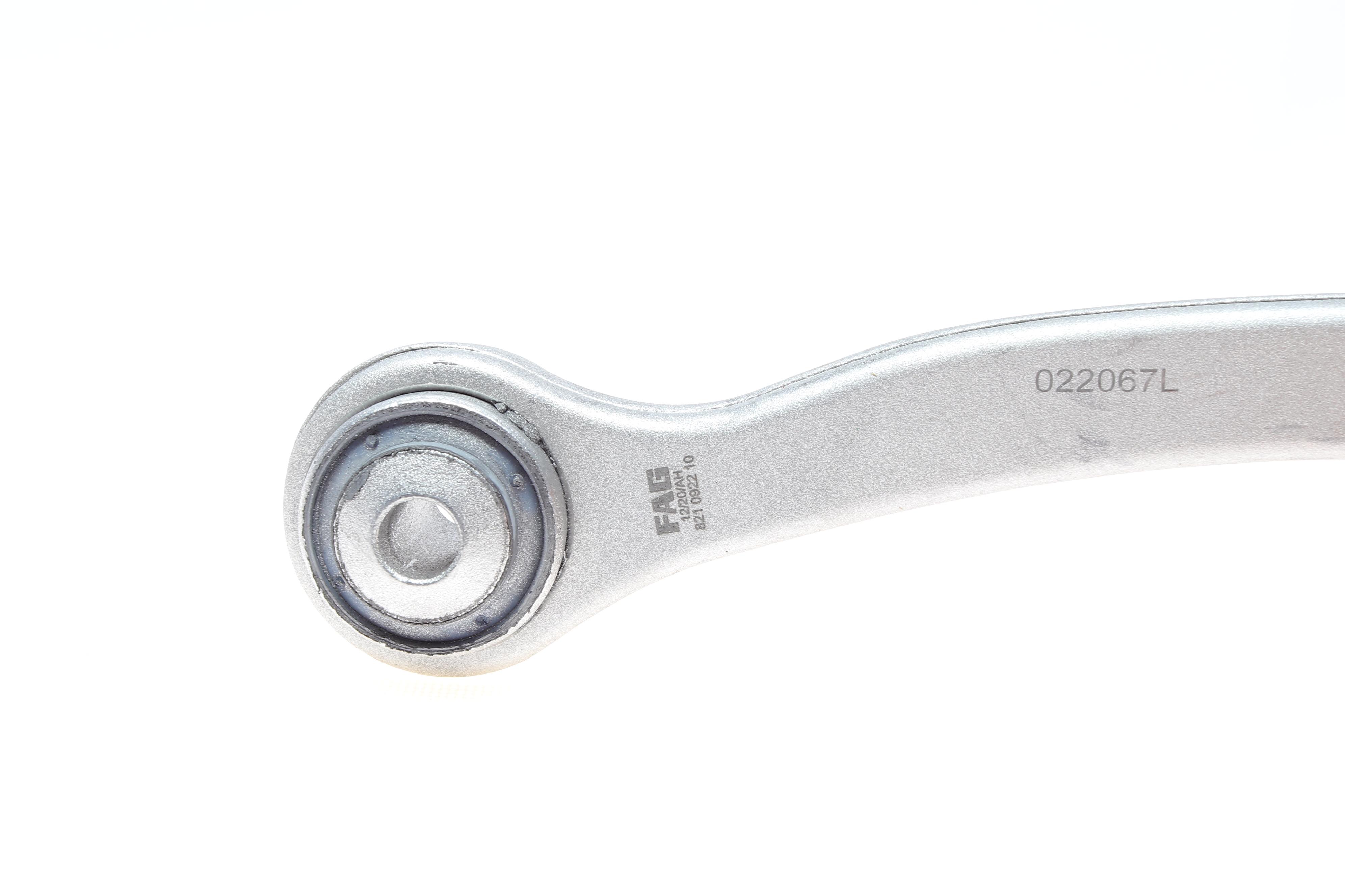 Важіль підвіски (задній/зверху) (L) MB E-class (W211) 02-08