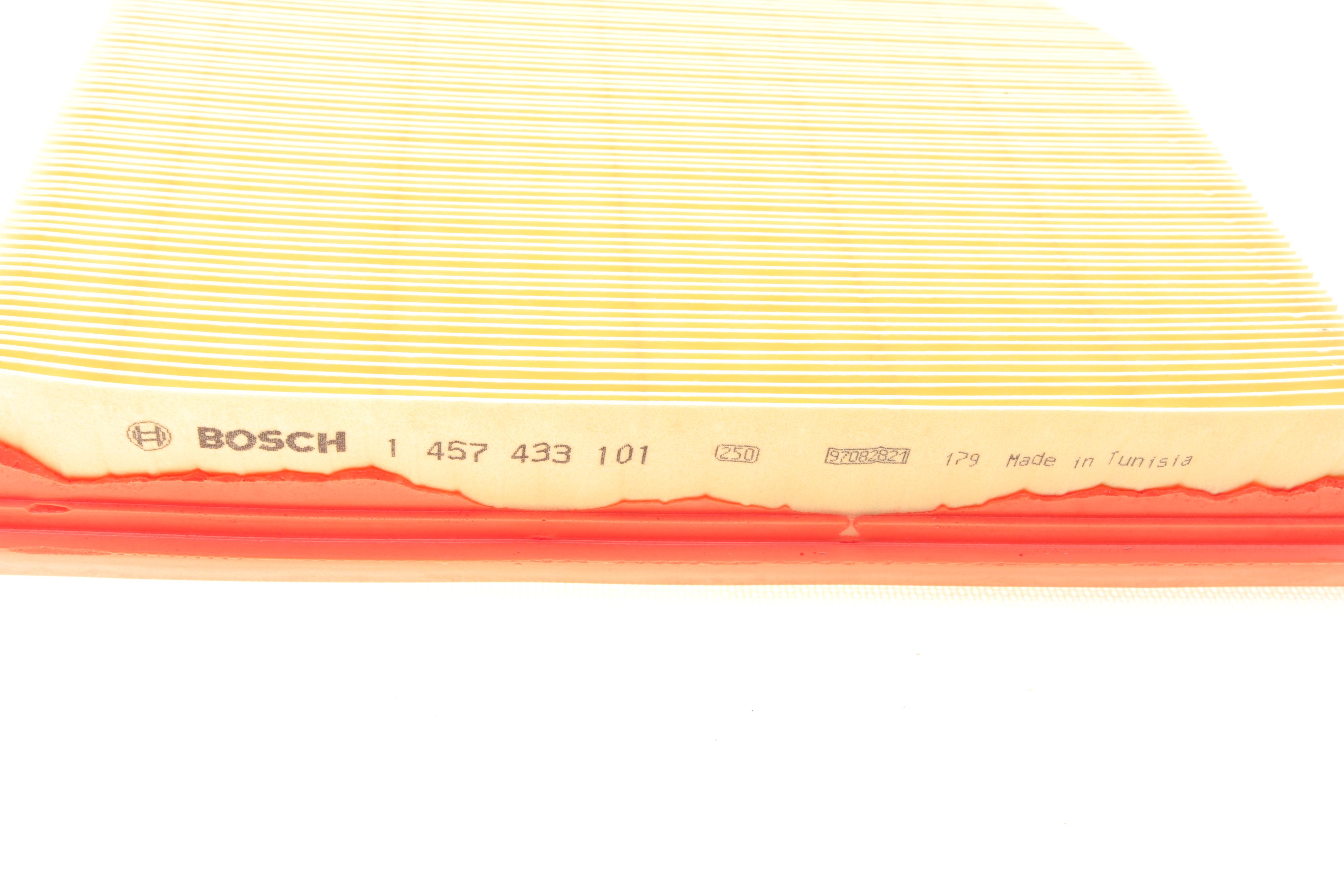 Фільтр повітряний BMW 5 (E60) 2.0/4.4-4.8 03-10/6 (E63) 4.4/4.8 04-