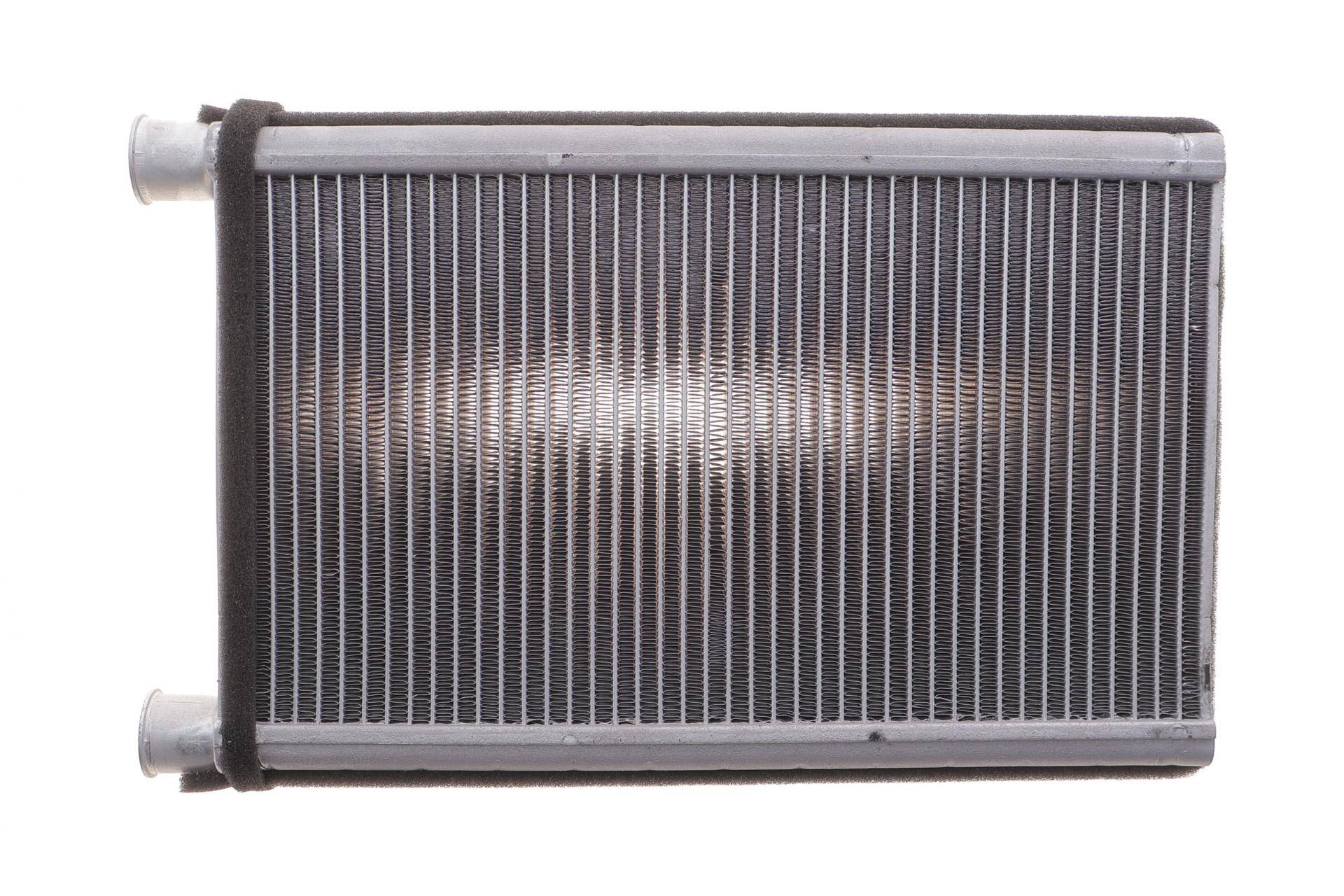 Радіатор пічки BMW 3 (E90-E93)/X1 (E84)/X3 (F25) 04-18 N53/N54/N57/N52