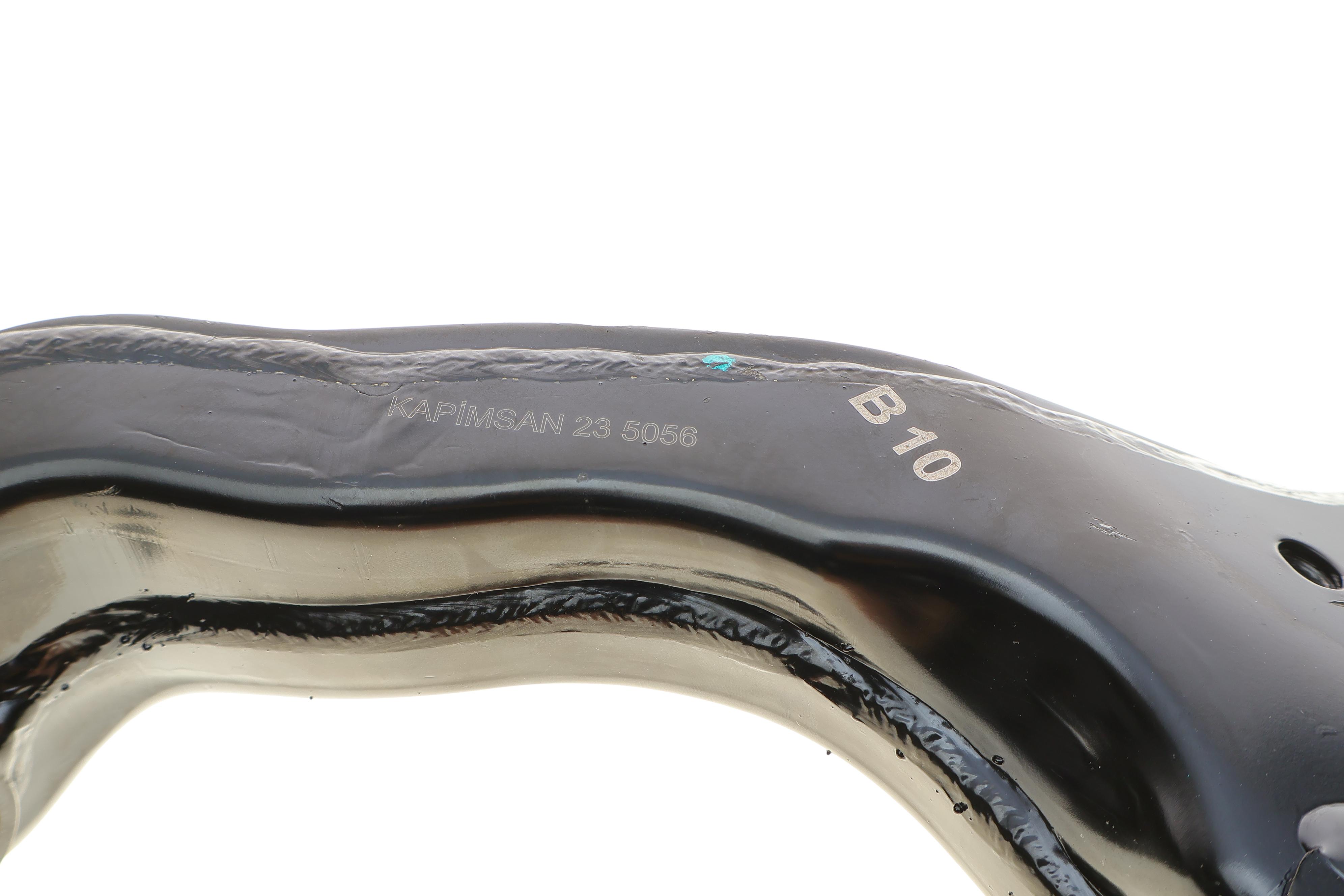 Важіль підвіски (передній/зверху) (L) Mitsubishi L200/Pajero 04-