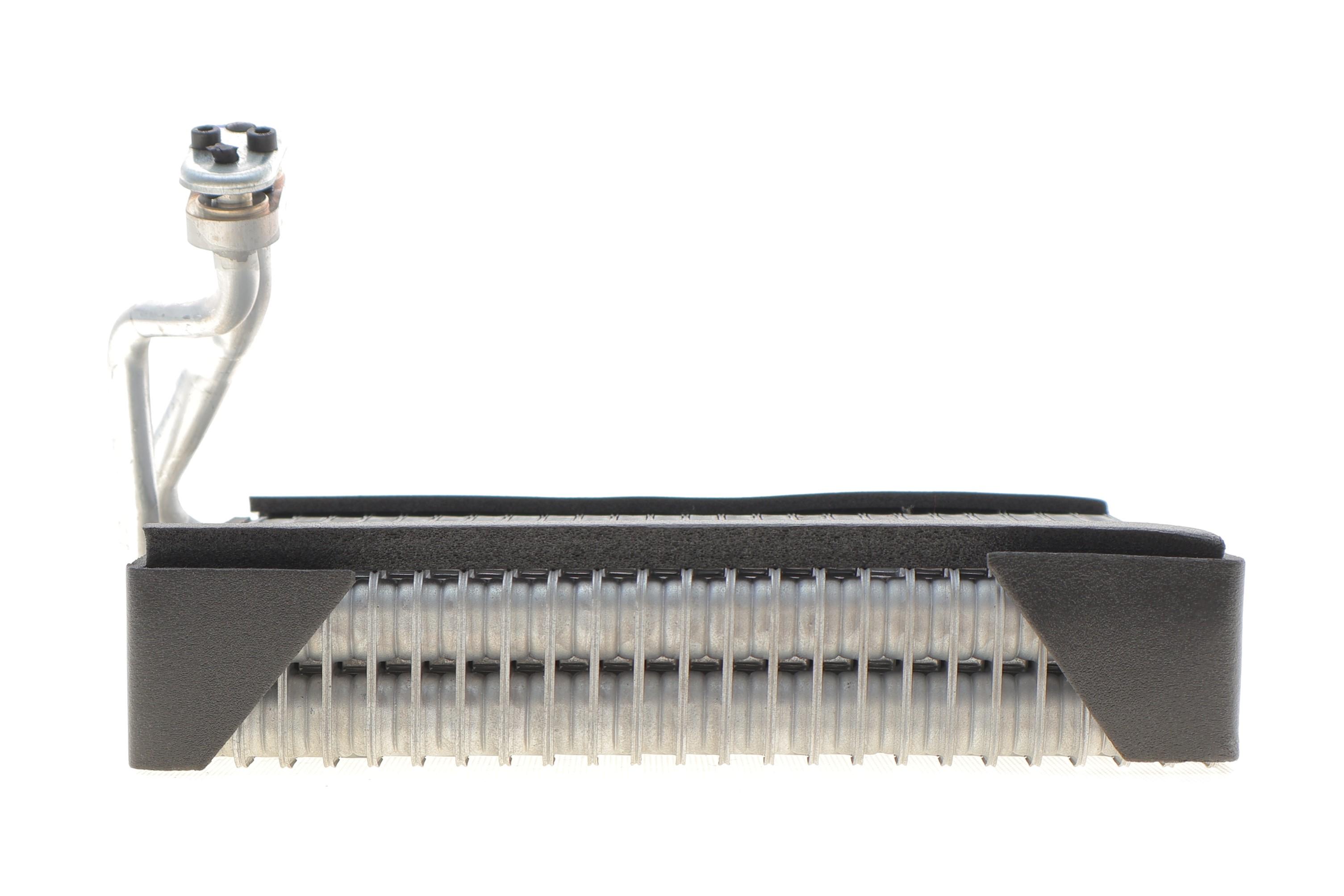 Радіатор кондиціонера Nissan Qashqai II 13- (випаровувач)