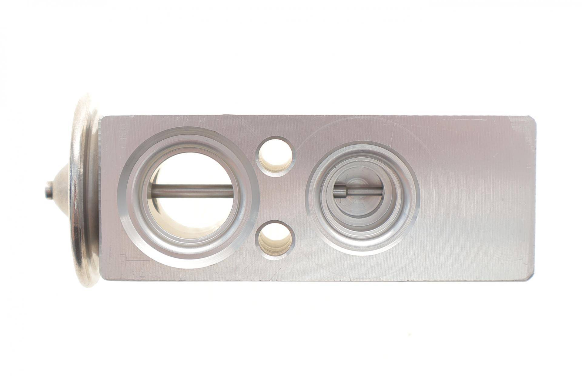 Клапан компресора кондиціонера Citroen Berlingo/Jumpy/Peugeot Expert/Partner 08-