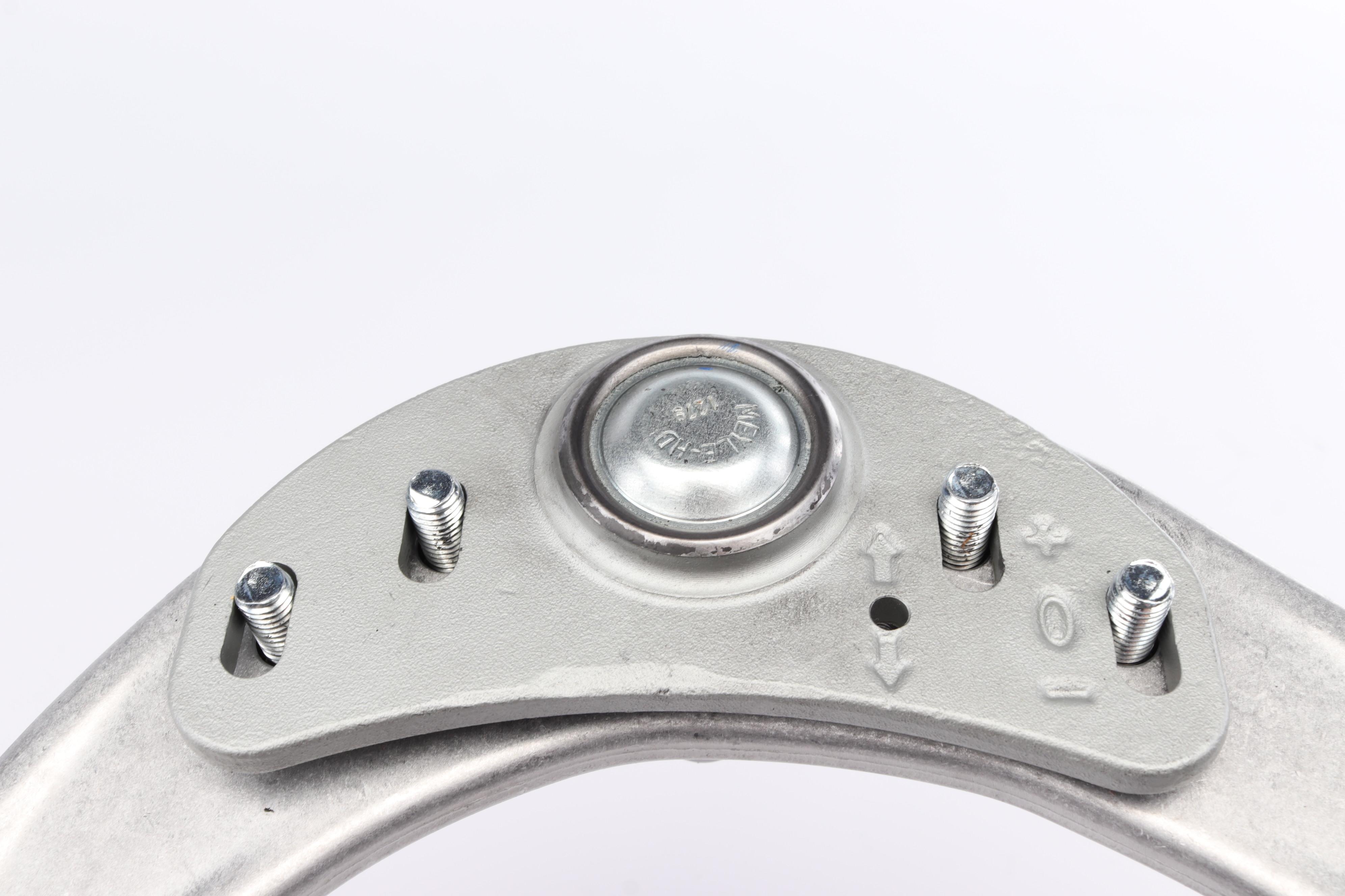 Важіль підвіски (передній/зверху) (L) Land Rover Range Rover 12-