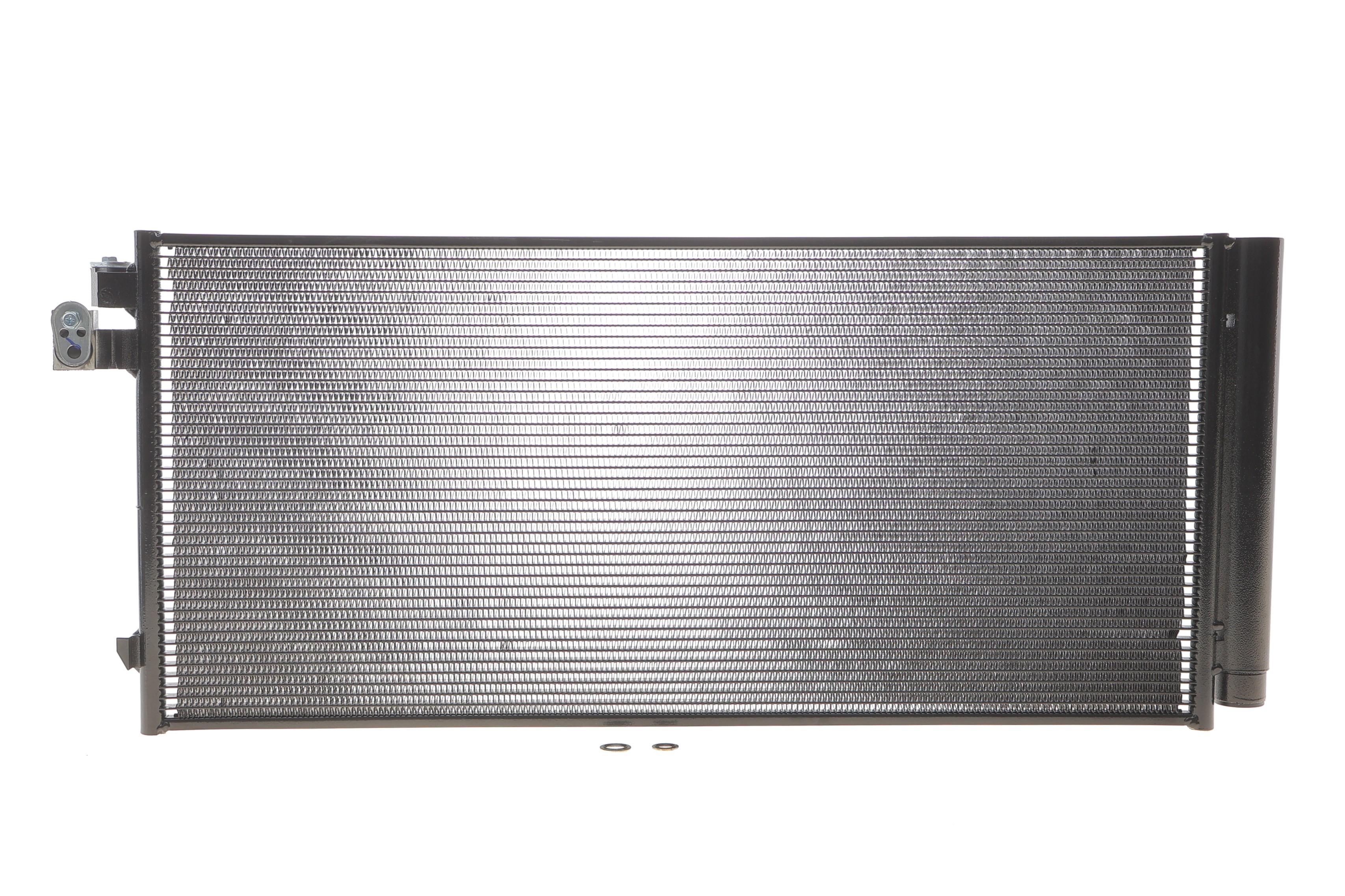 Радіатор кондиціонера (з осушувачем) BMW 3 (G20/G21)/4 (G22) 18- B47/B57