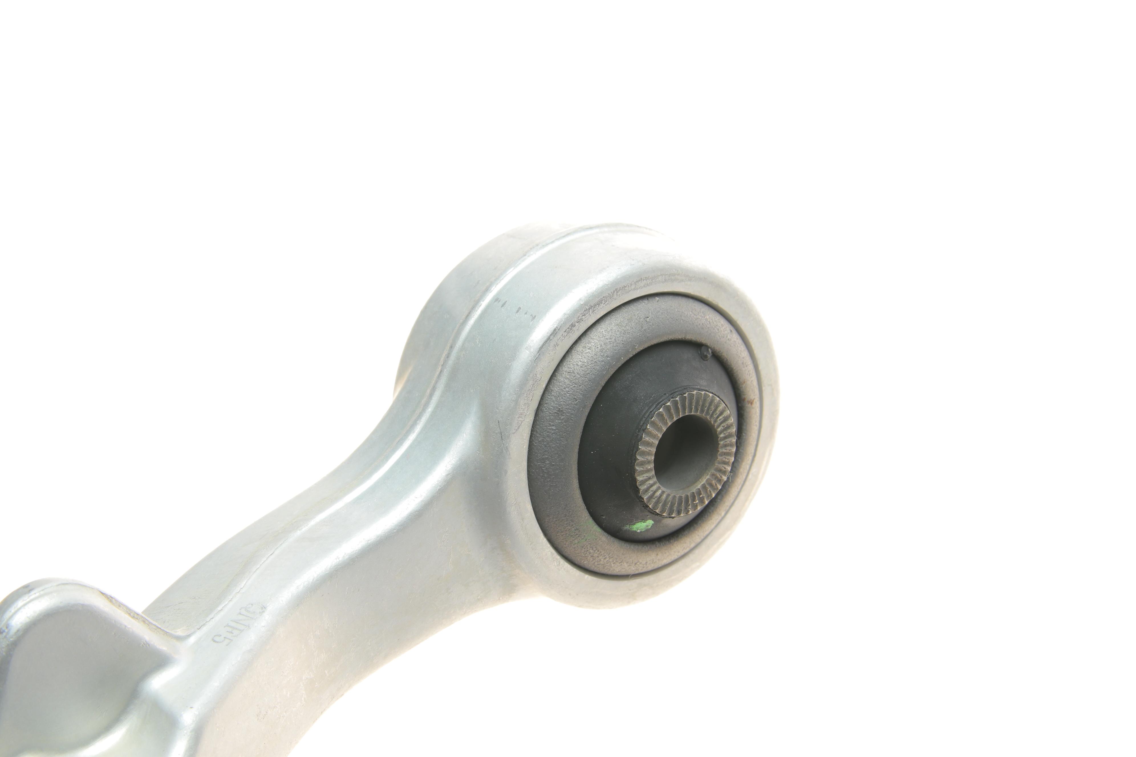 Важіль підвіски (передній/знизу) (L) BMW 7 (E65) 01-