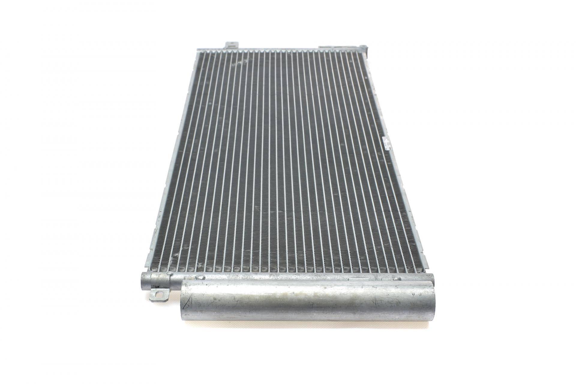 Радіатор кондиціонера Opel Corsa 06-14/Fiat Bravo II 07-14/Grande Punto 05-/Punto 12-