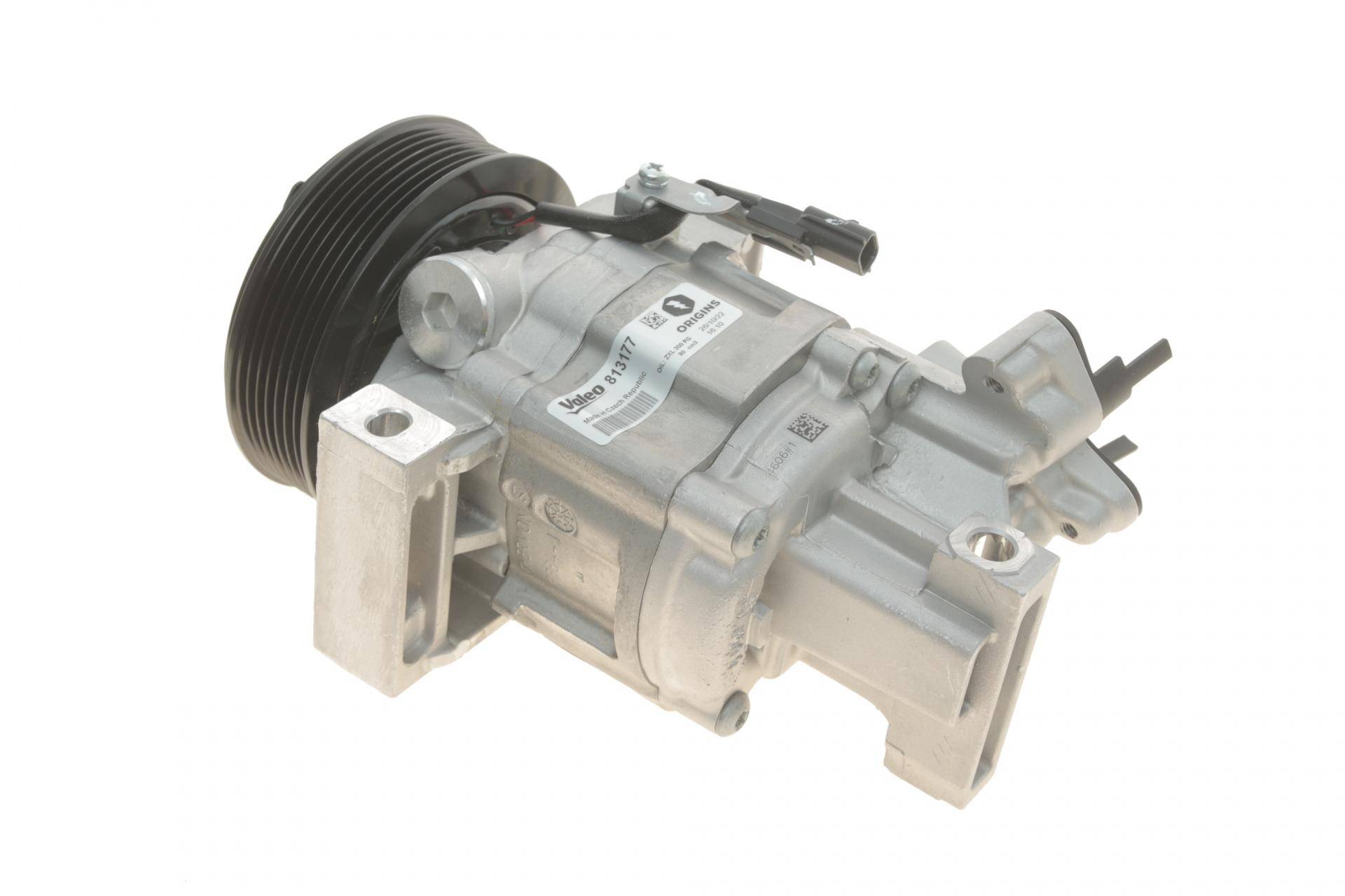 Компресор кондиціонера Dacia Logan/Sandero 12-