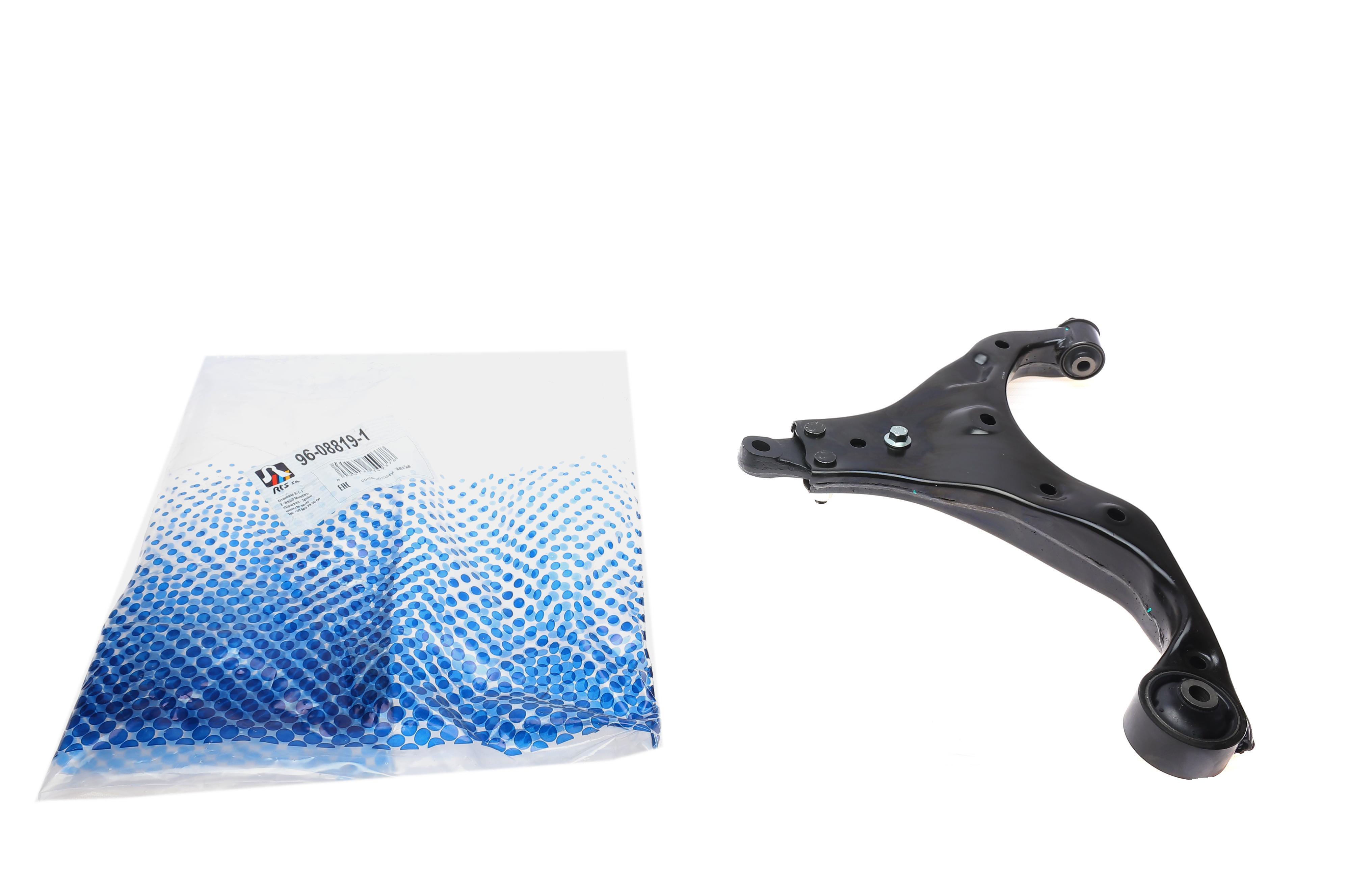 Важіль підвіски (передній/знизу) (R) Hyundai Tucson/Kia Sportage 04-