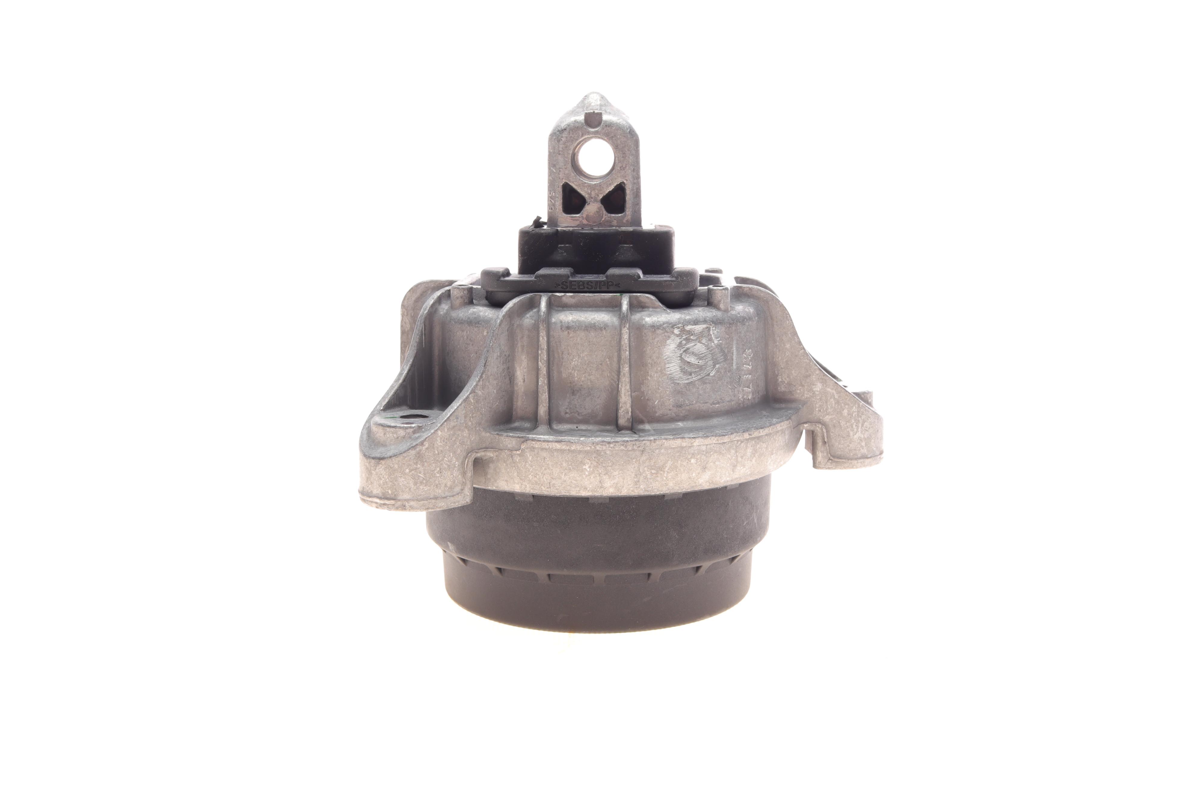 Подушка двигателя (R) BMW 5 (F10)/6 (F12/F13) 3.0i xDrive 10-18