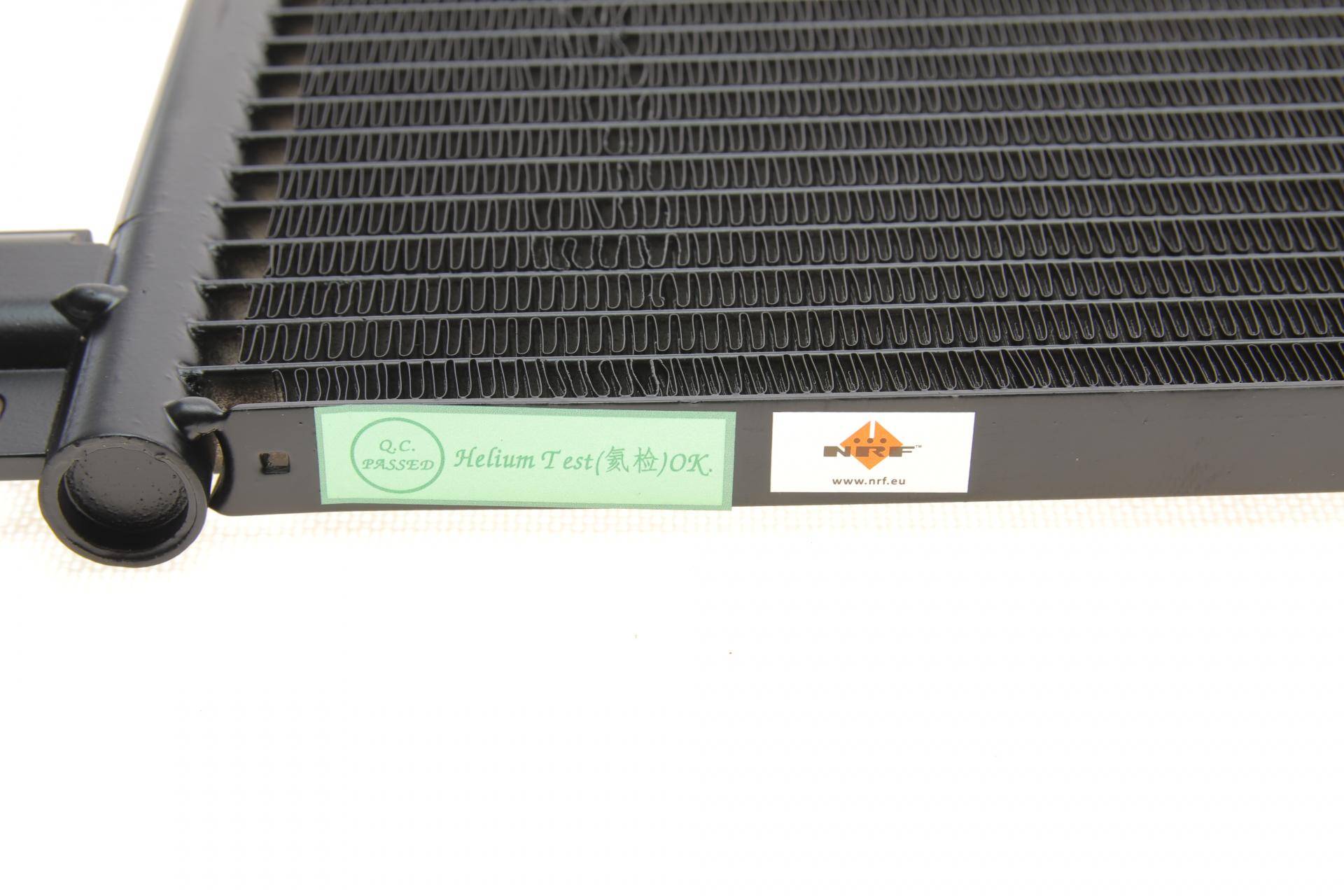 Радіатор кондиціонера Opel Vivaro/Renault Trafic III 1.6 dCi/CDTI 14-