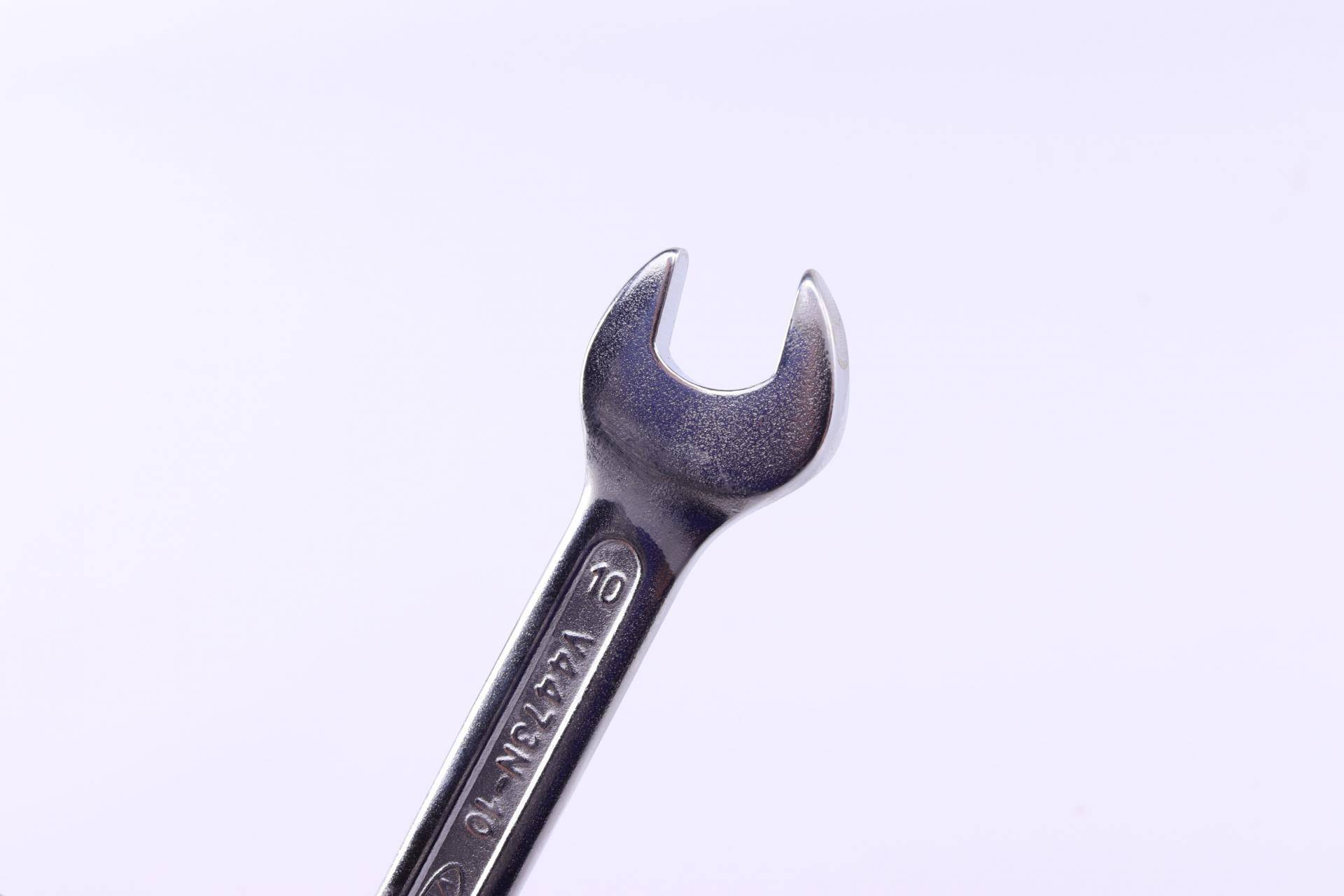 Ключ ріжково-накидний 10 мм L-135 мм