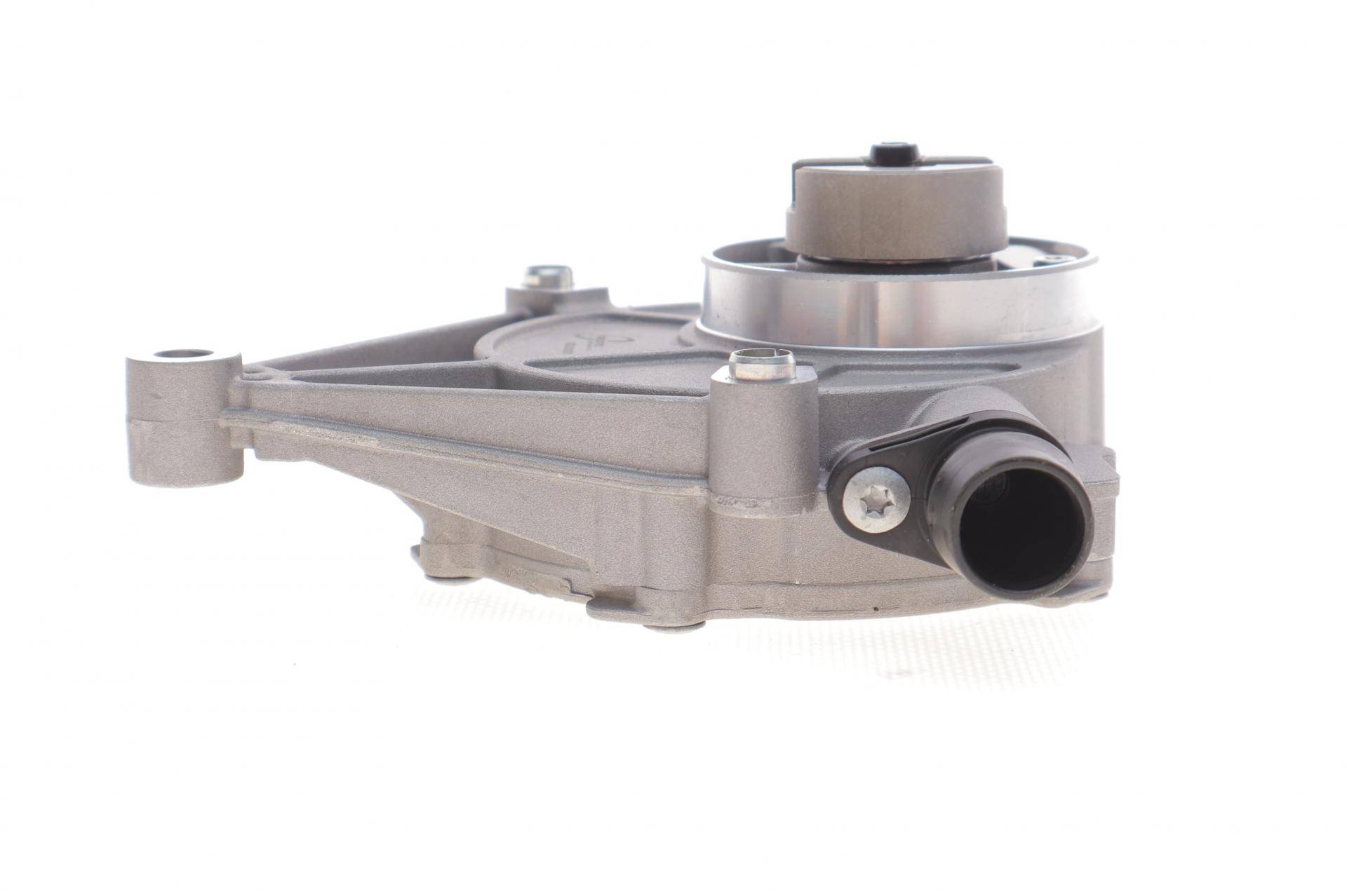 Насос вакуумний BMW 1(E81-88)/3(E46-93)/X3(E83)/Z4(E85) 1.8/2.0 00-15 (N46)(пошкоджений штуцер)