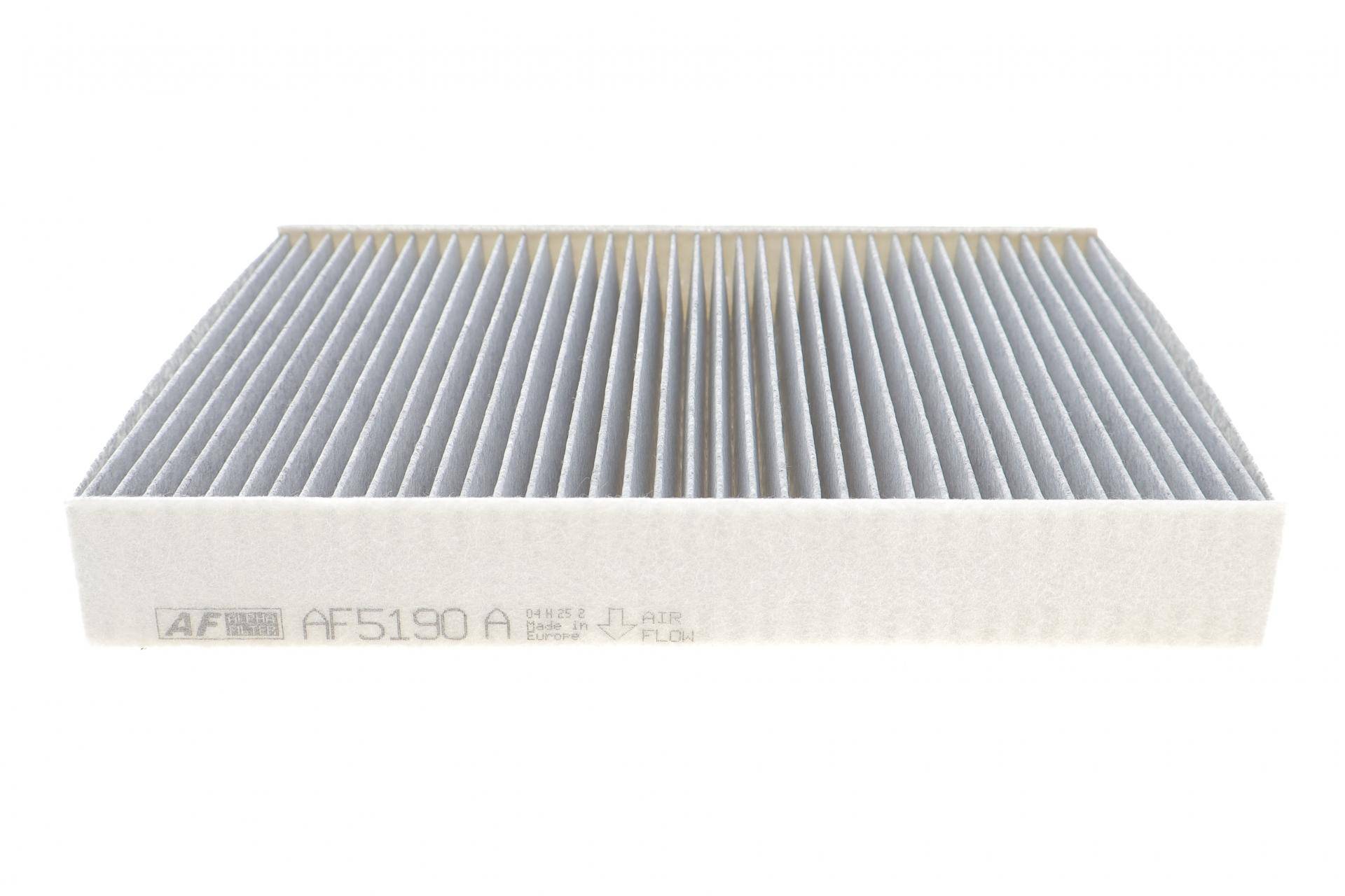 Фільтр салону Renault Trafic III 14- (вугільний)