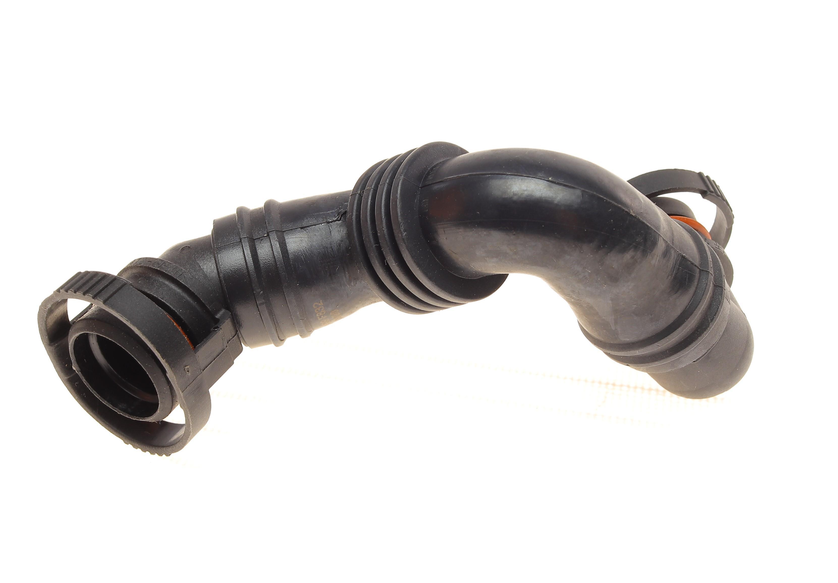 Патрубок вентиляції картера VW Golf V 2.0FSI 04-08