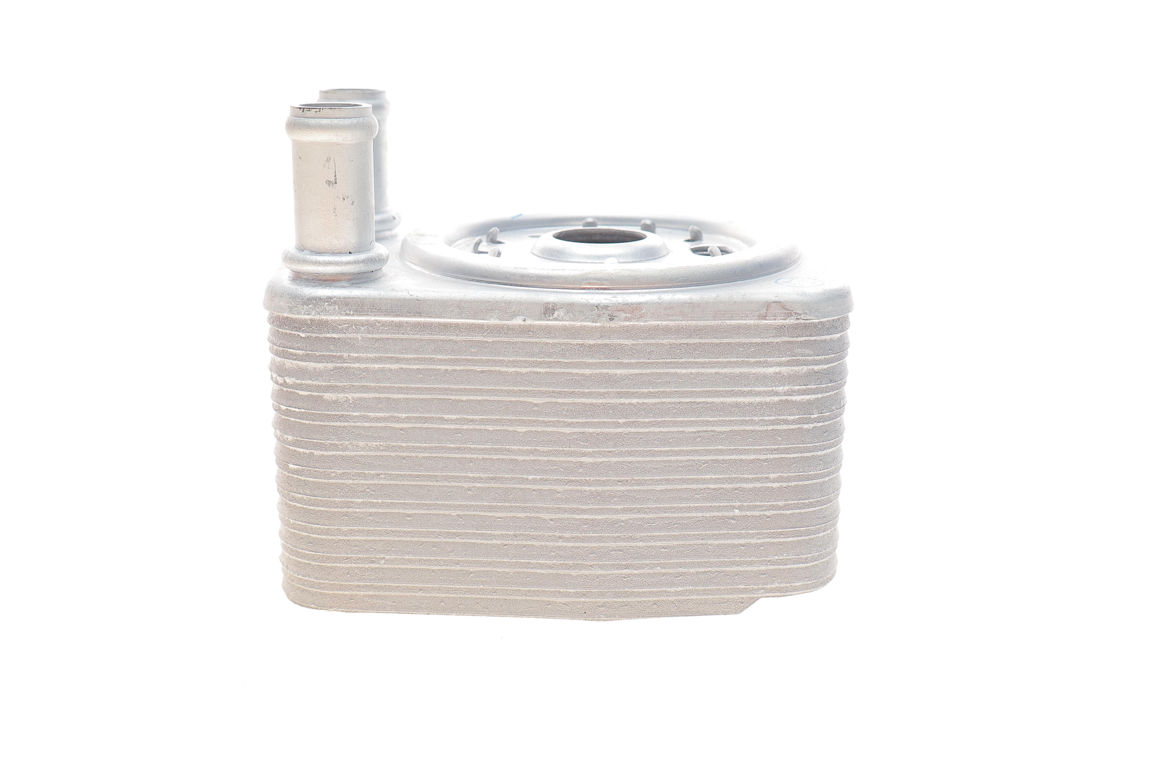 Радіатор масляний VW Caddy III 2.0 TDI 07-10/T4 3.2 V6 03-09 (теплообмінник)