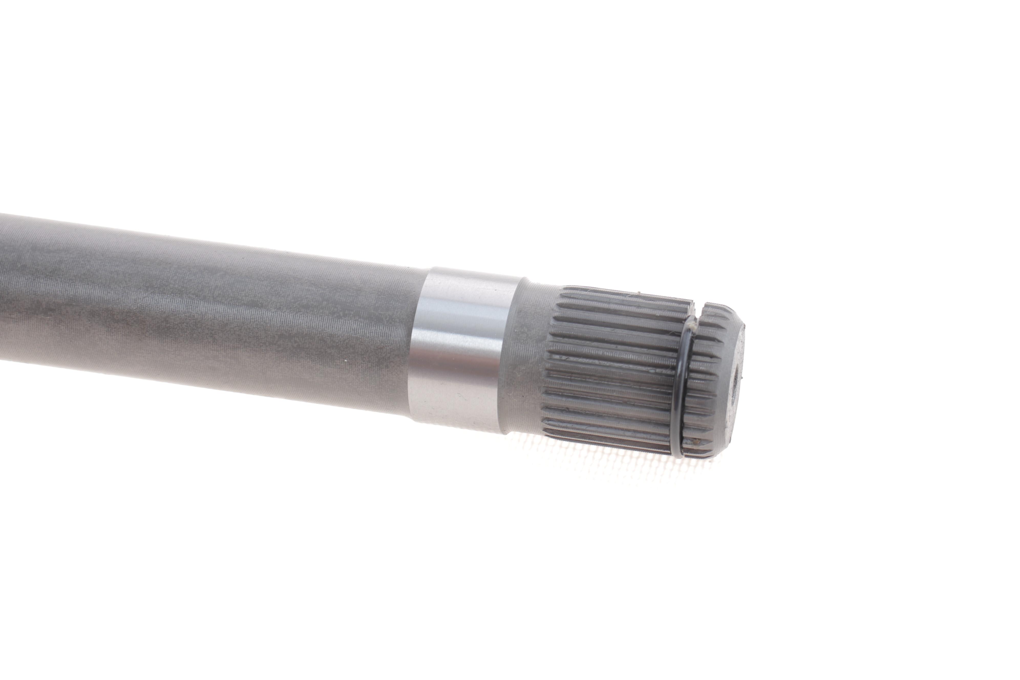 Піввісь (передня BMW X5 (E53) 00- (R) (30x27x969)