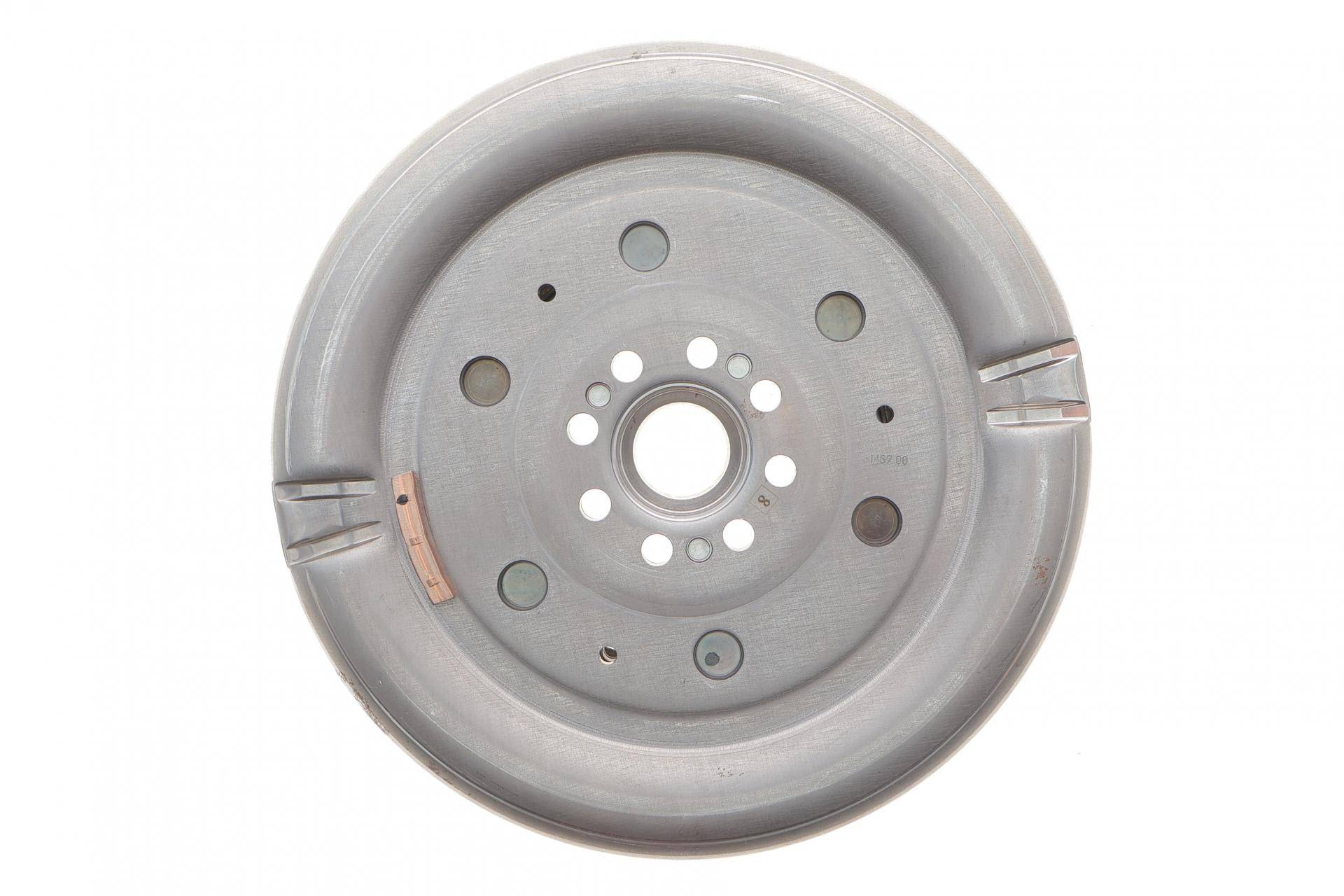 Демпфер зчеплення VW Passat B8 1.8TSI, 15-19, 132kw