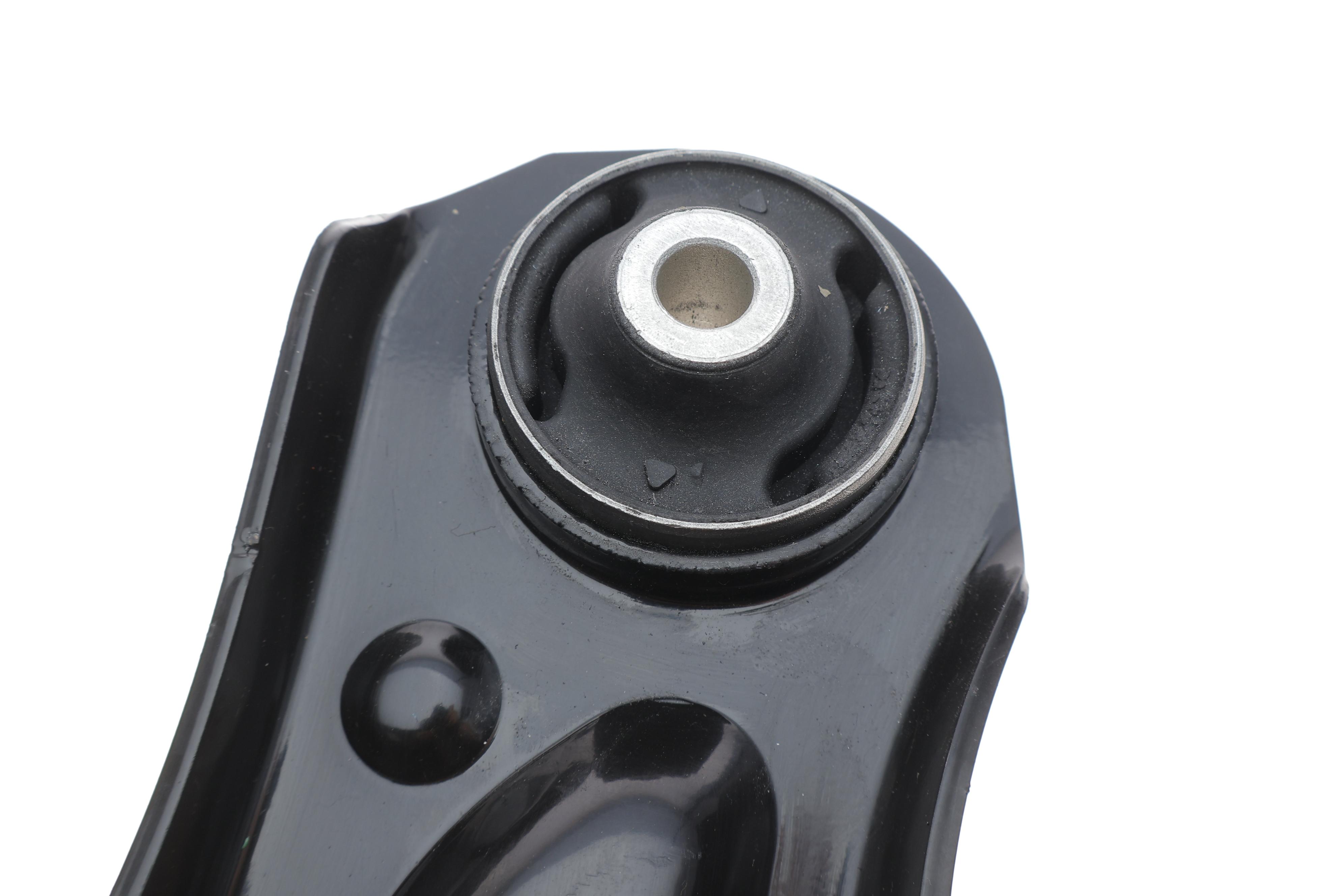 Важіль підвіски (передній) (L) Skoda Octavia III/VW Golf VII 12-