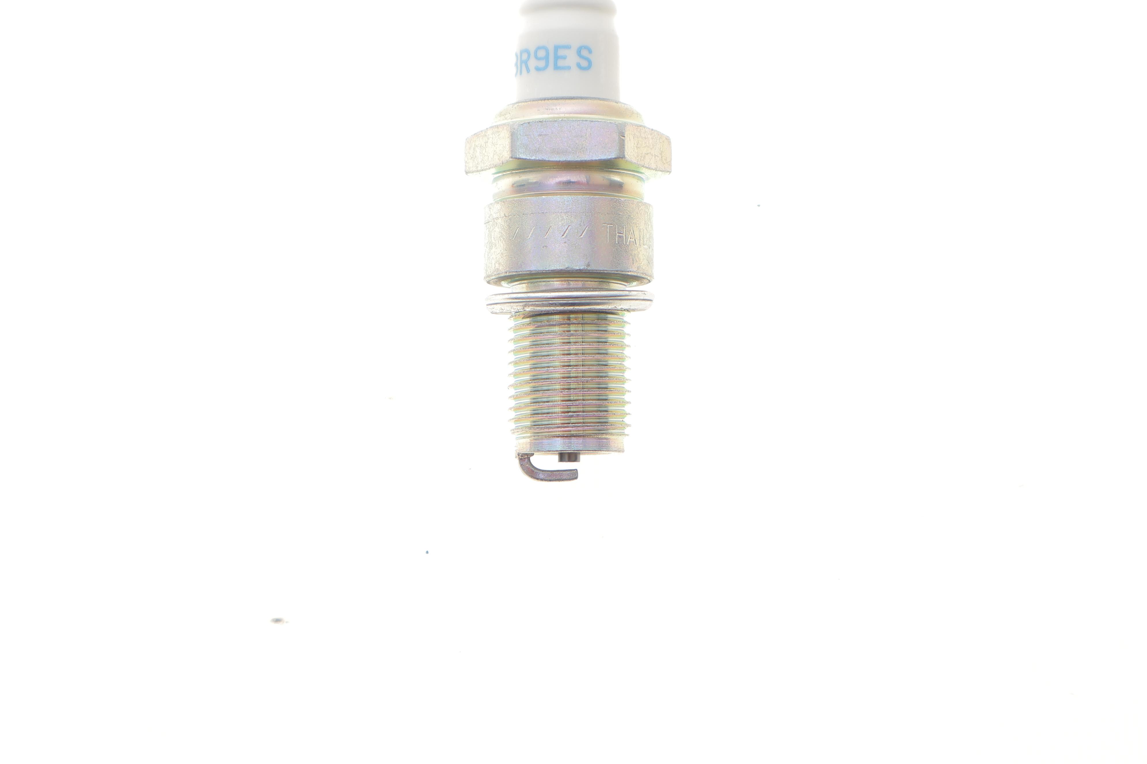 Свічка запалювання Beta/Gas Gas/Italjet/Kawasaki/Rieju/Suzuki (BR9ES)