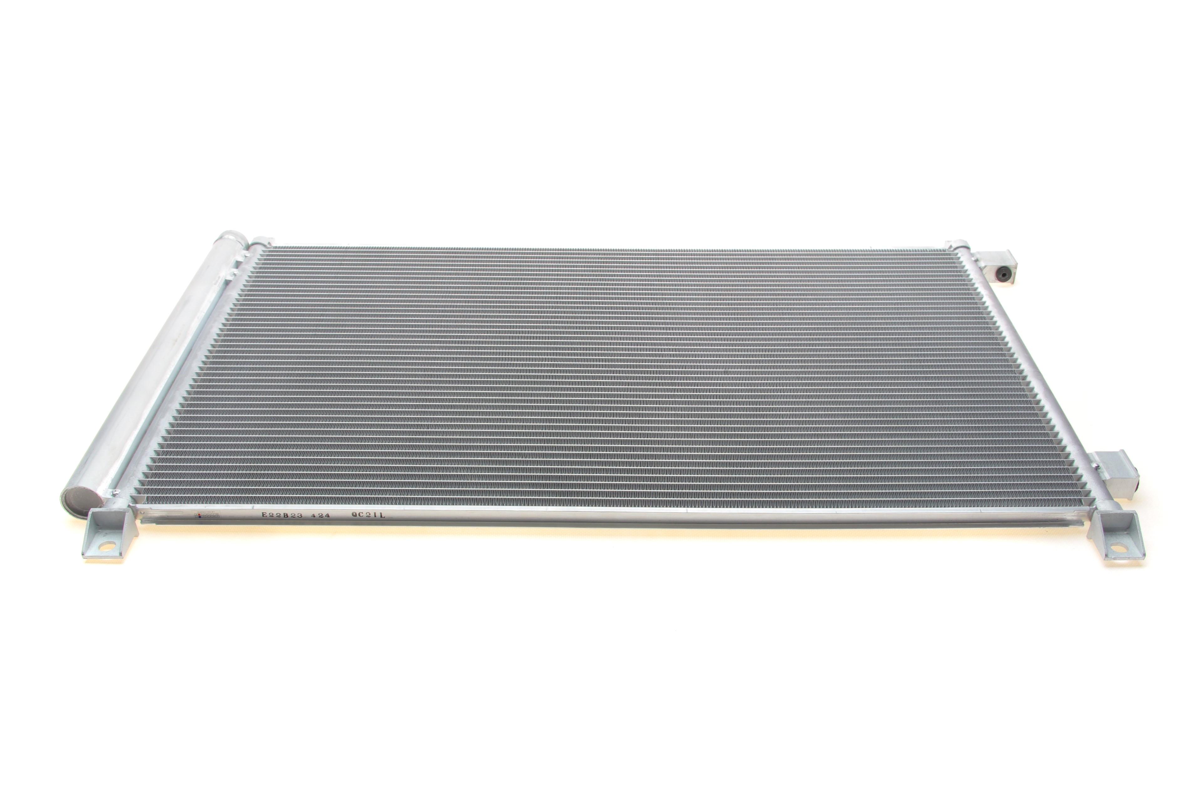 Радиатор кондиционера (с осушителем) Nissan X-Trail III 2.0 14-