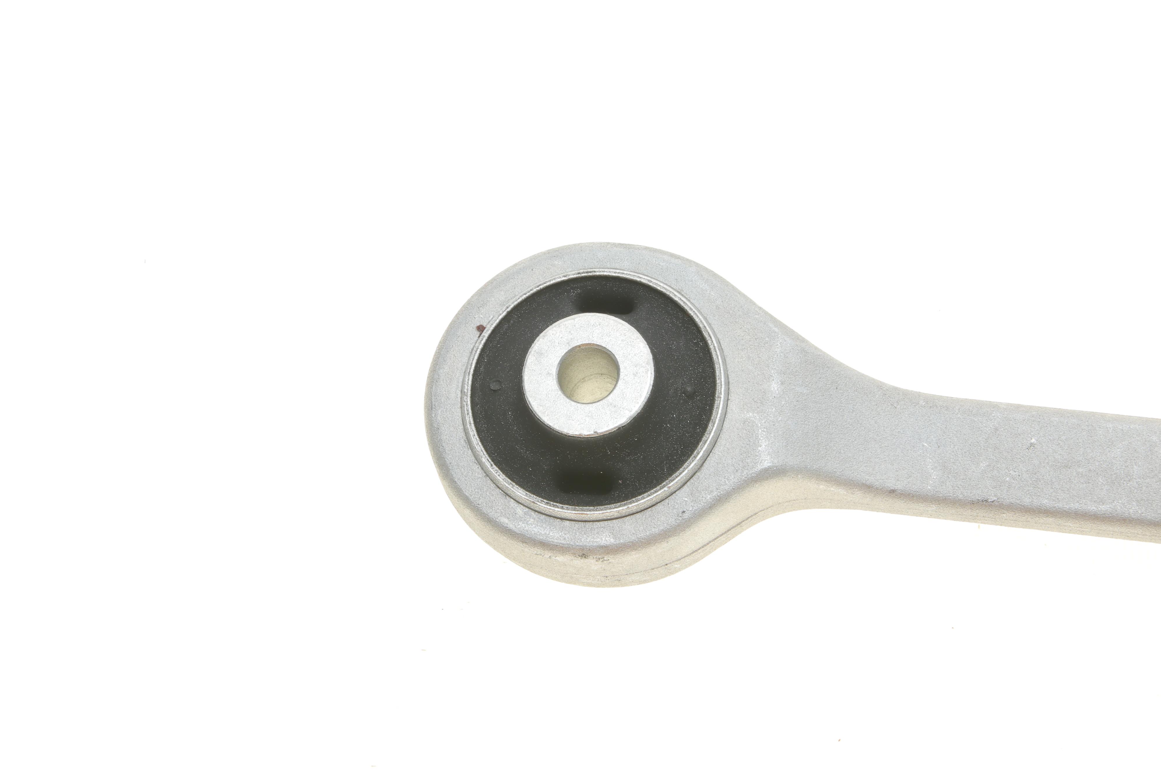 Комплект важелів підвіски (із переду) Audi A4/A6/VW Passat B5 00-05 (із болтами) (d=21)