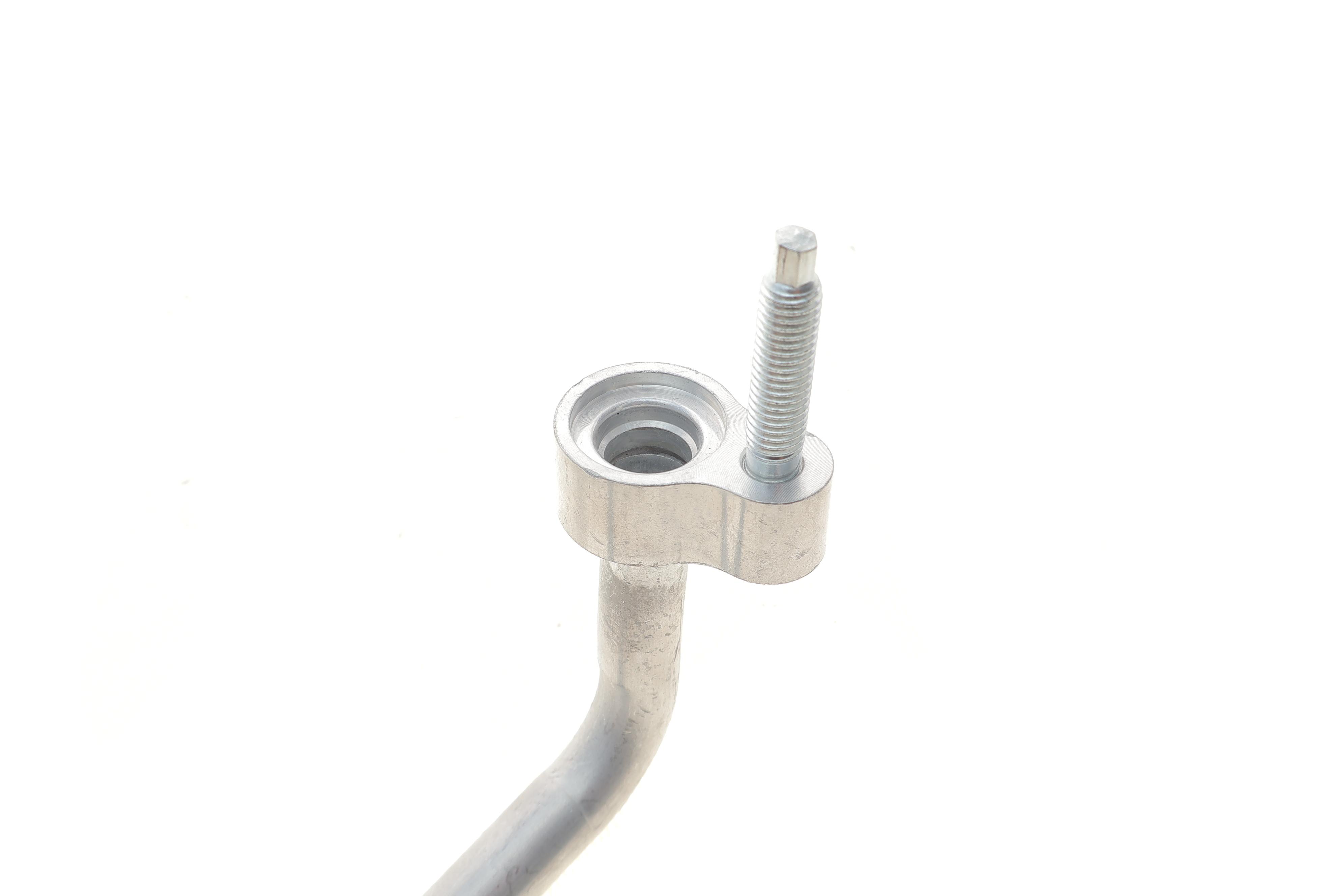 Трубка кондиціонера Ford Focus 03-12