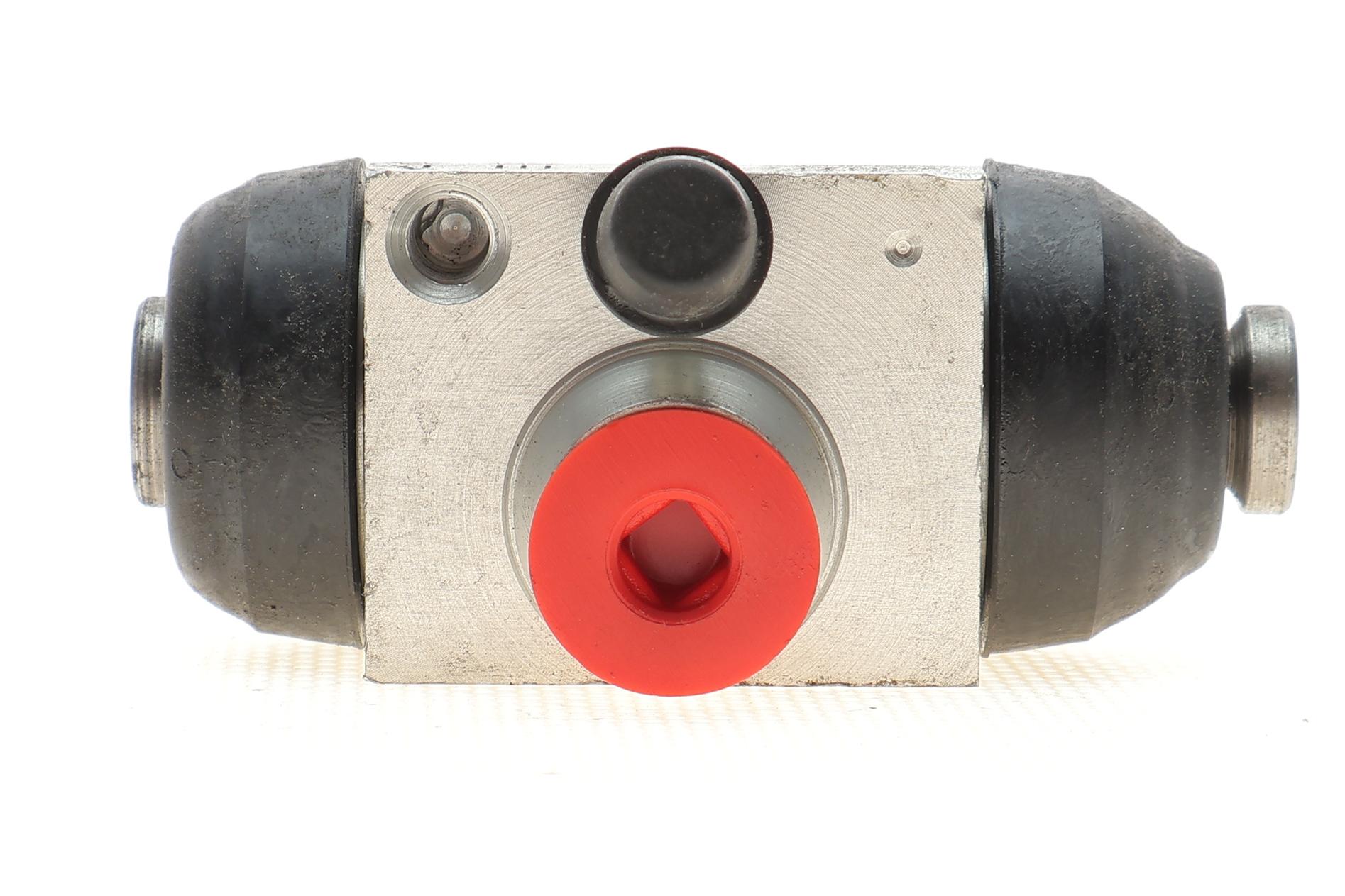 Циліндр гальмівний (задній) Dacia Logan/Sandero 21- (d=20.60mm)