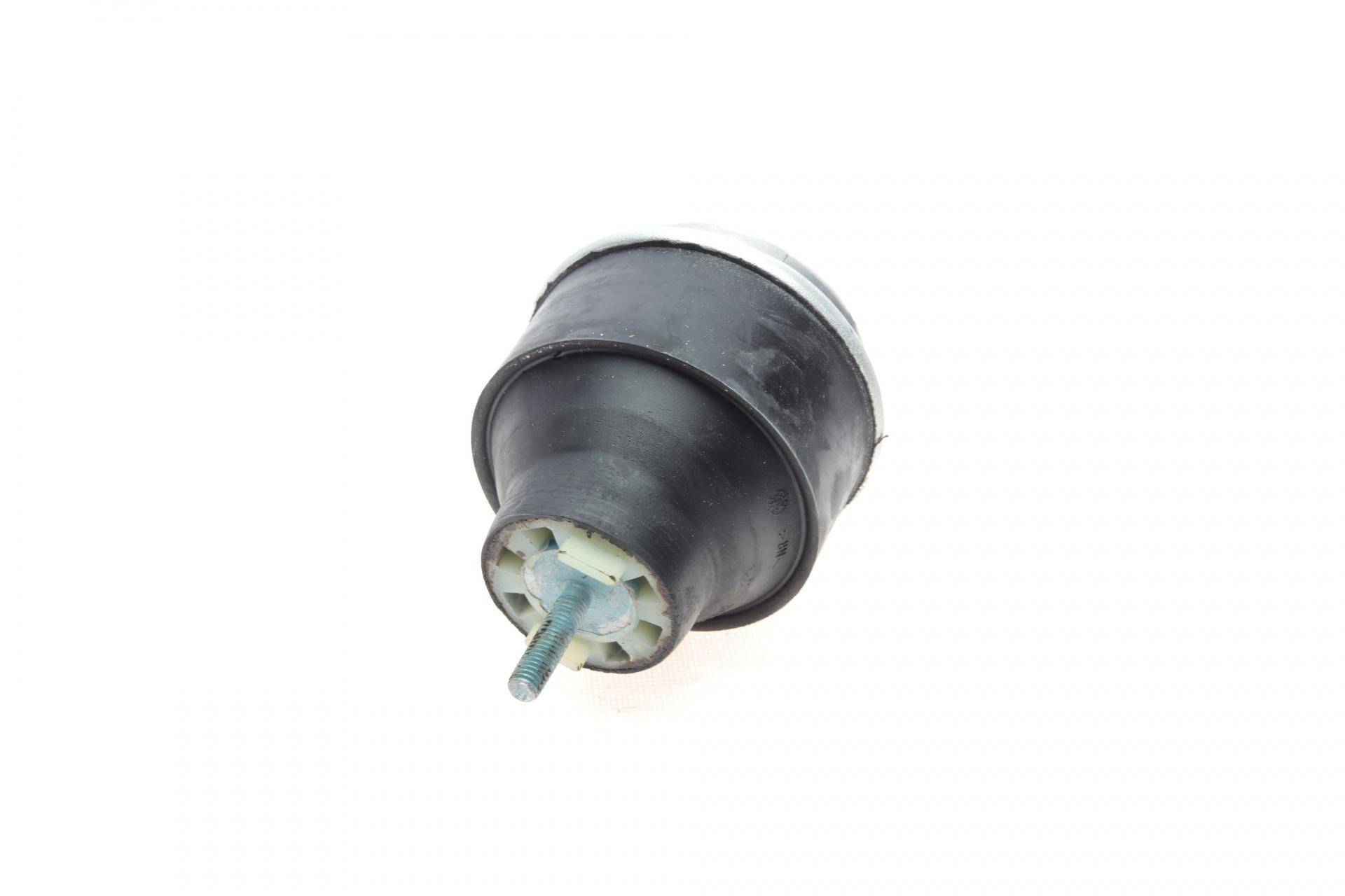 Подушка двигуна (передня) (L) Audi A4/A6/ VW Passat 2.4-2.8/1.9TDI/2.5TDI -05