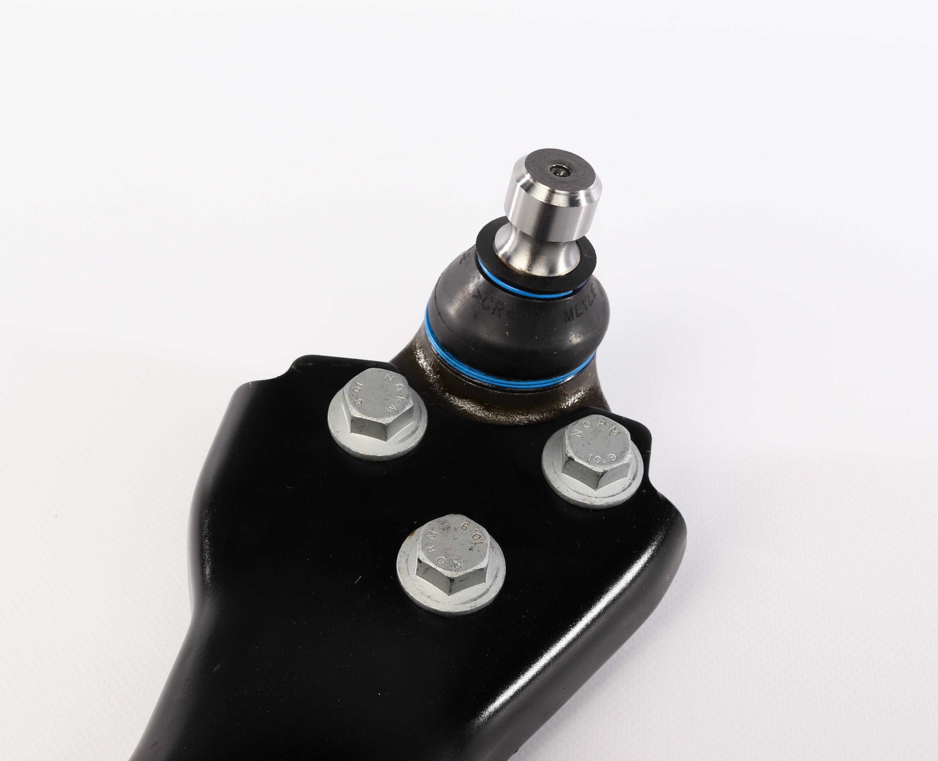 Важіль підвіски (передній/знизу) (R) MB Vito (W639) 03-